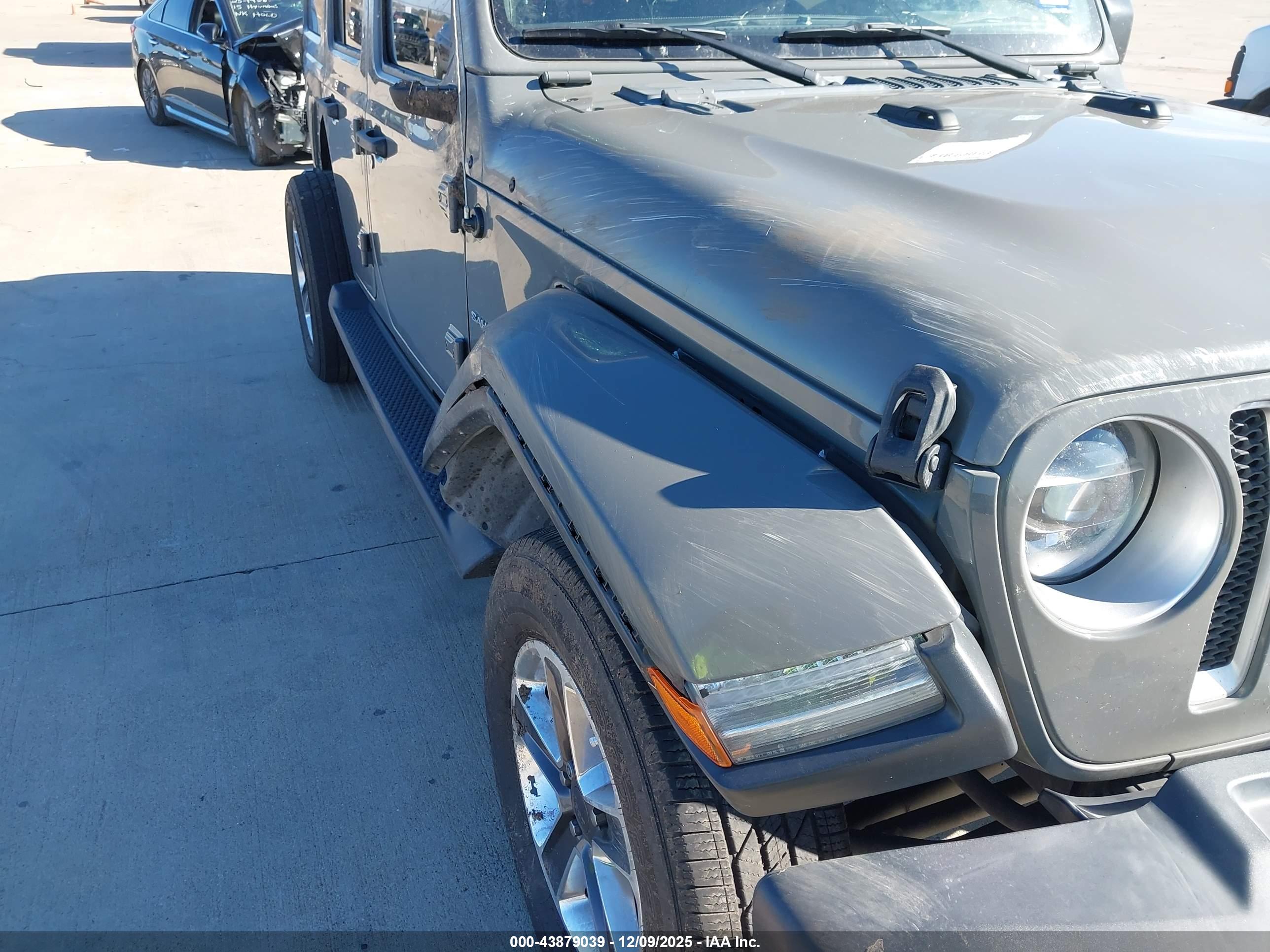 JEEP WRANGLER image 6