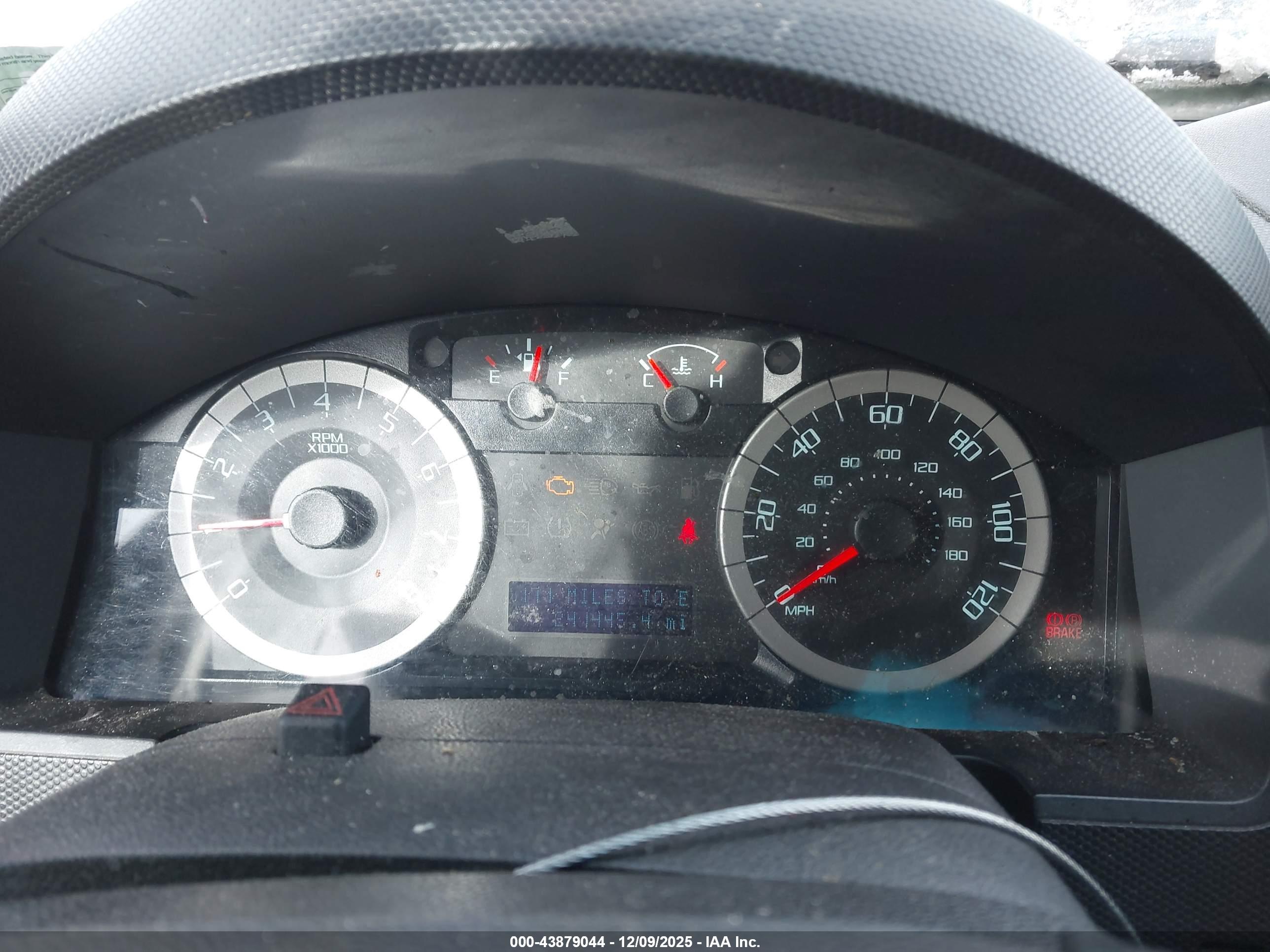 FORD ESCAPE image 7