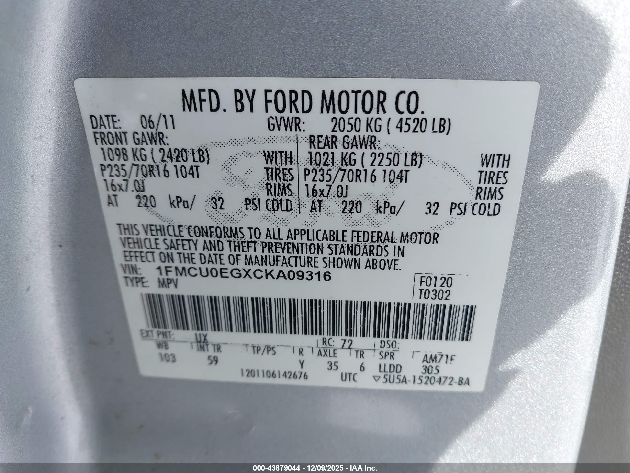 FORD ESCAPE image 9