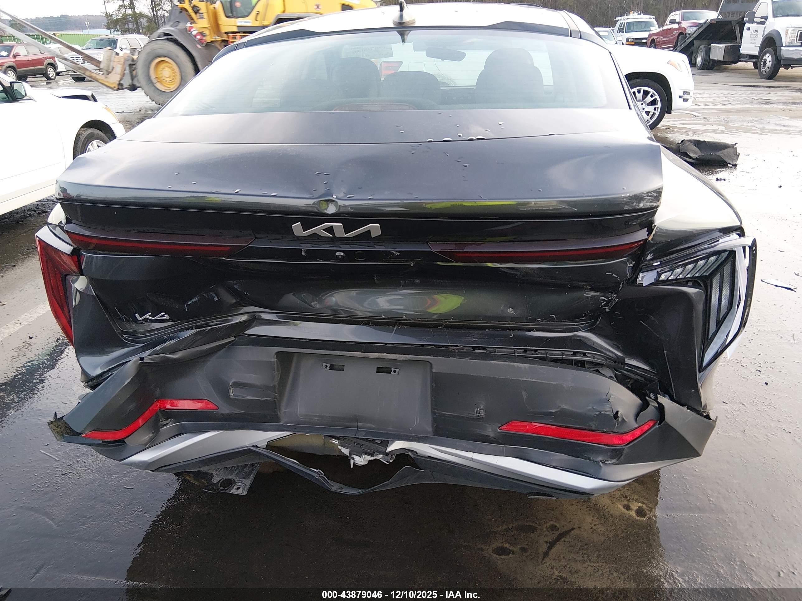 KIA K4 image 6