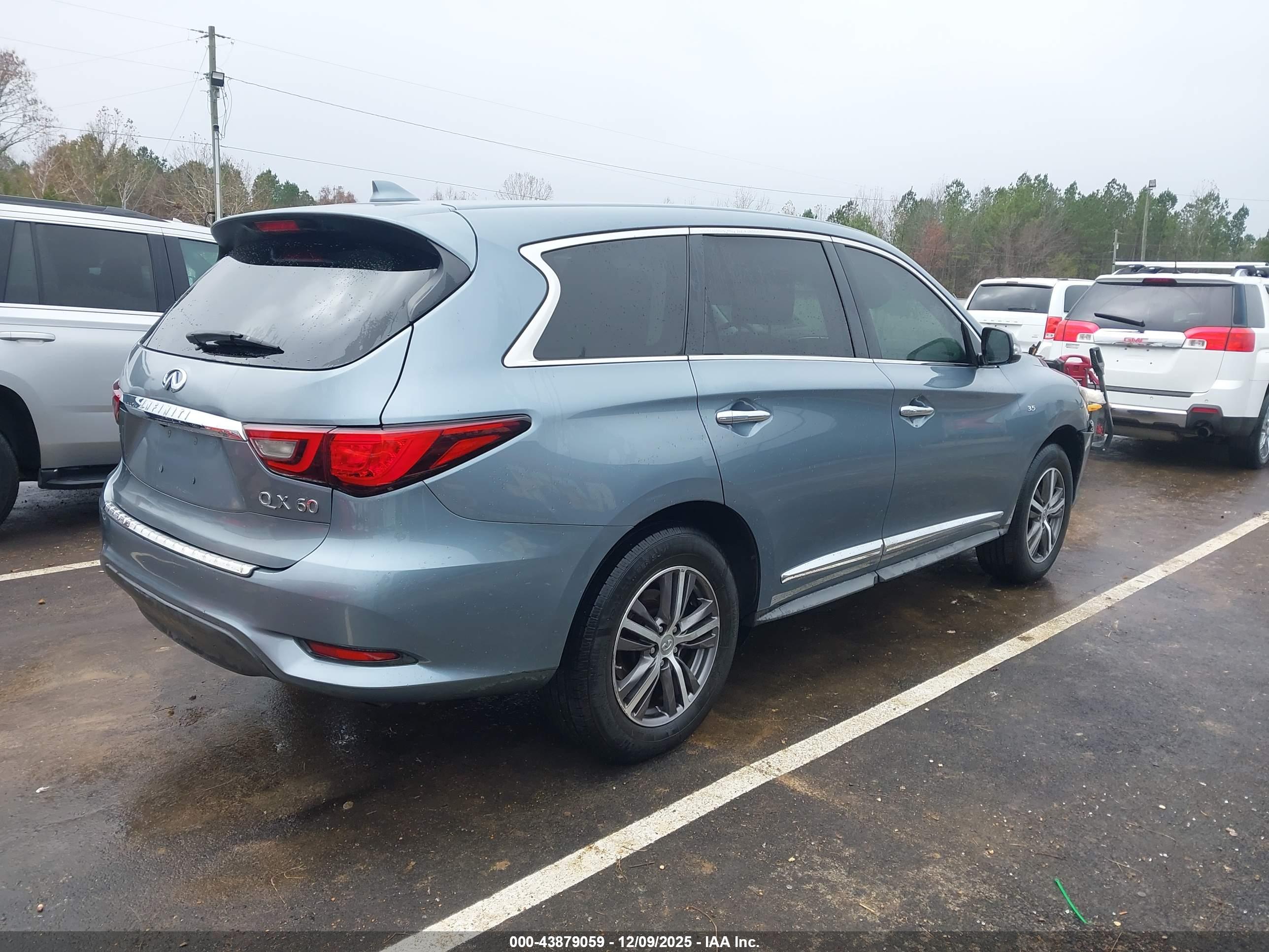 INFINITI QX60 image 4