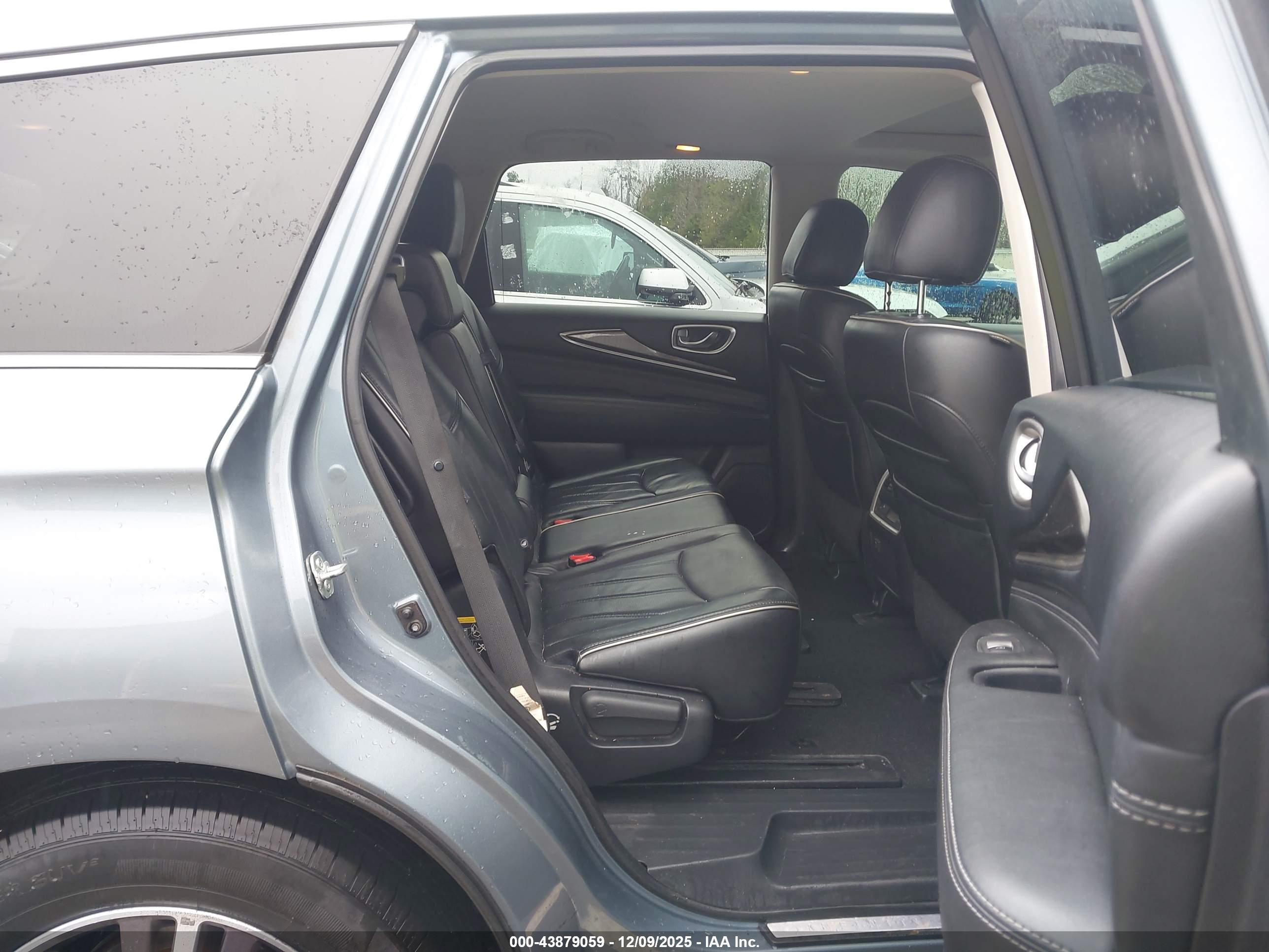 INFINITI QX60 image 8