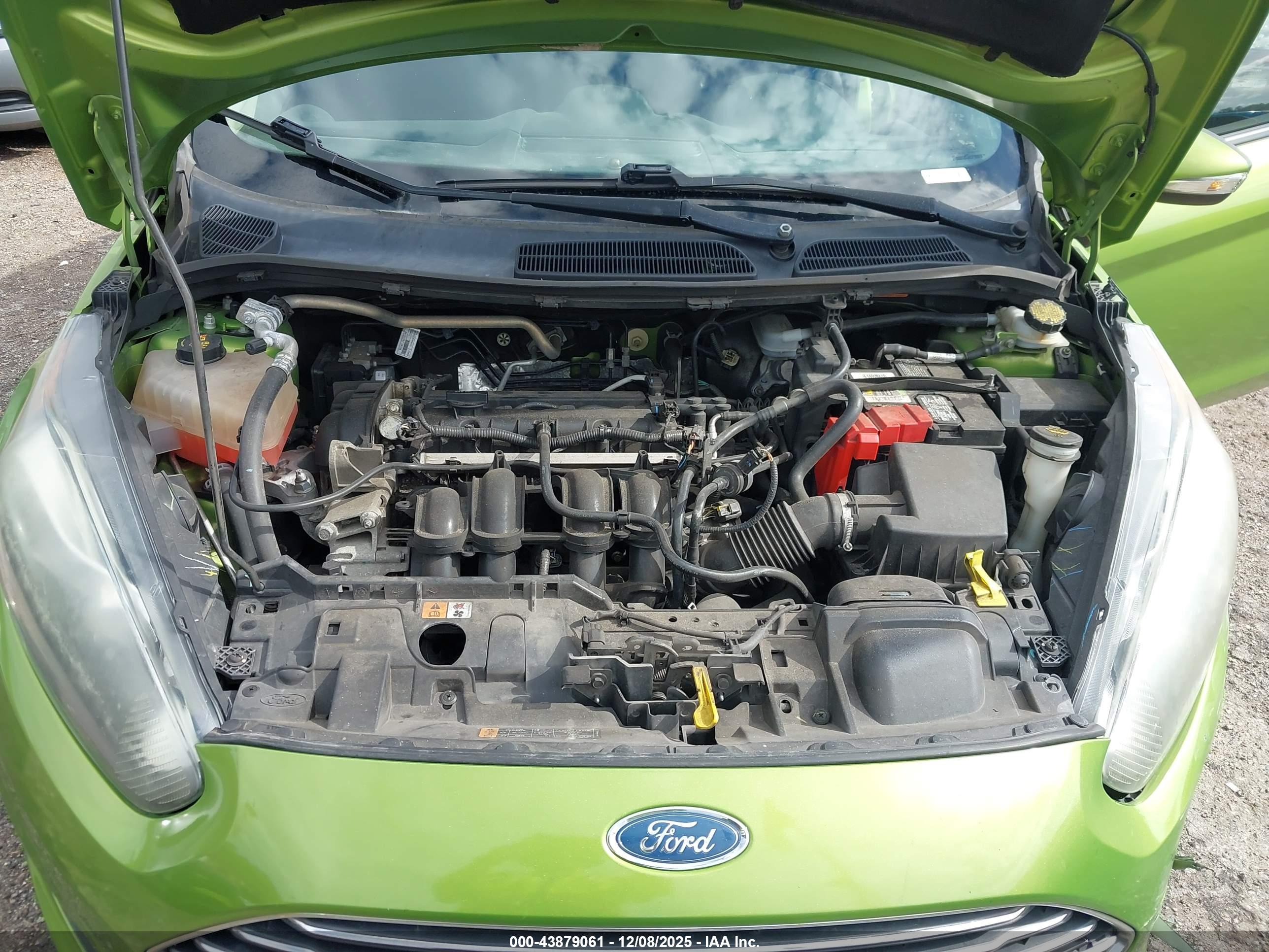 FORD FIESTA image 10