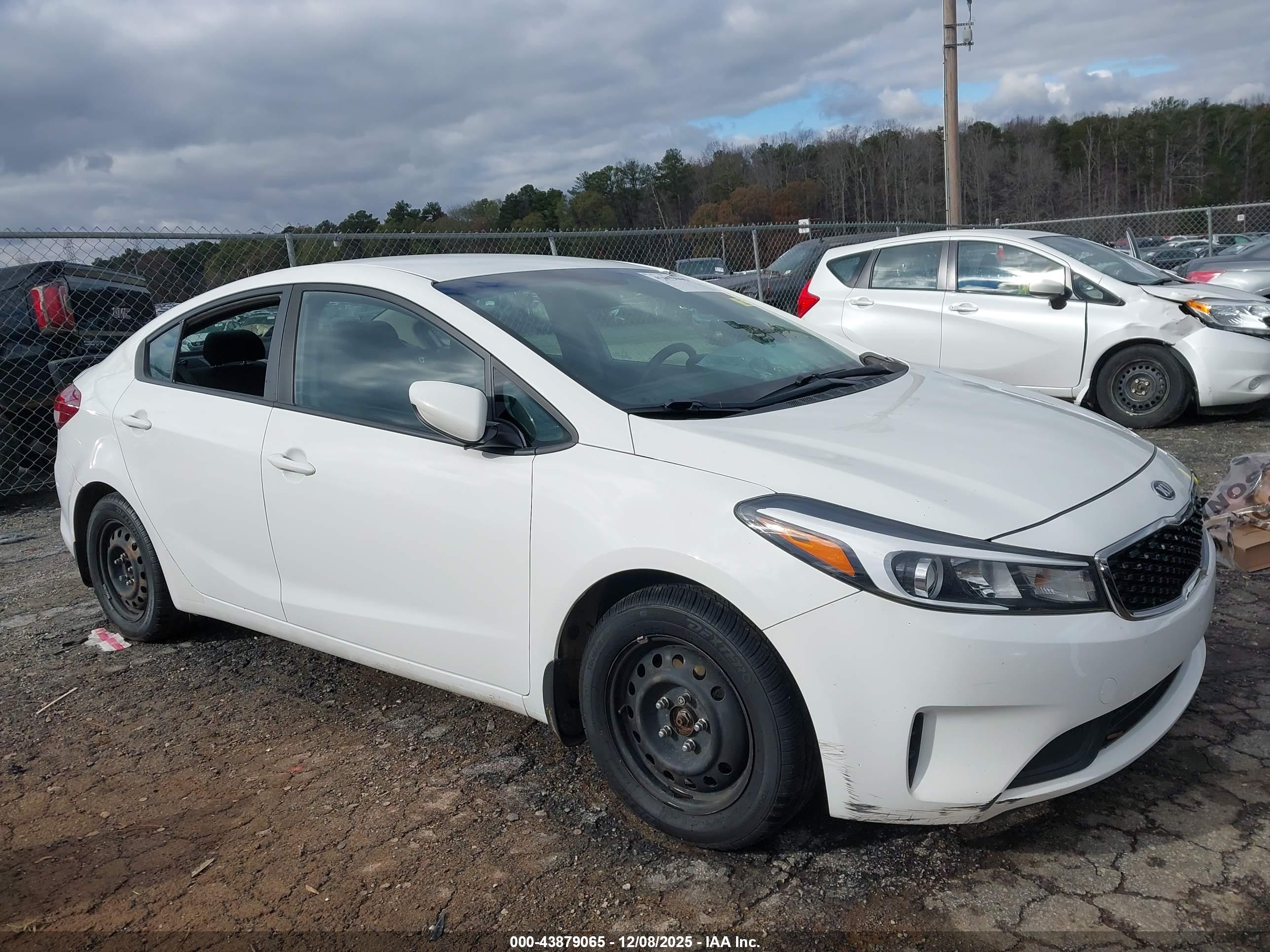 KIA FORTE image 6