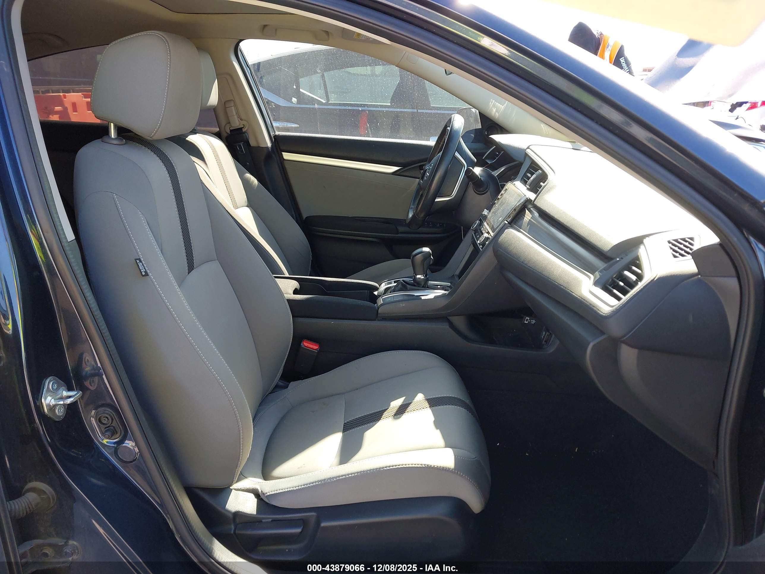 HONDA CIVIC image 5