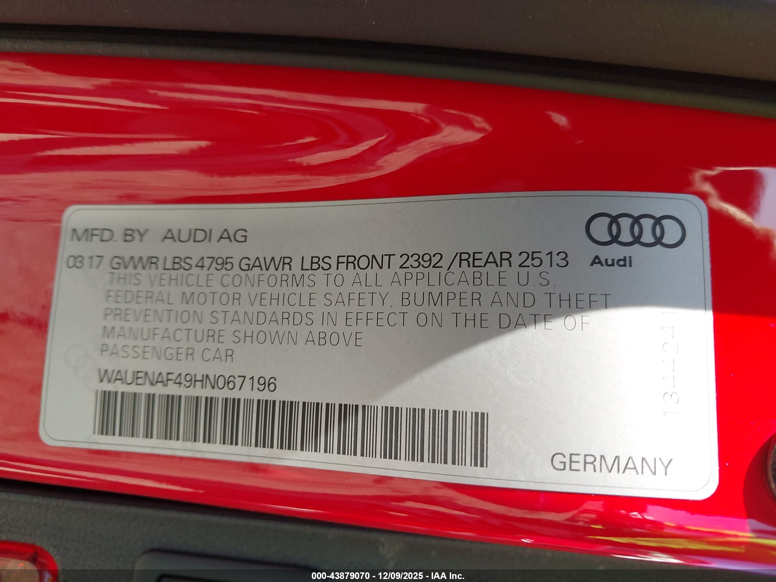 AUDI A4 image 9