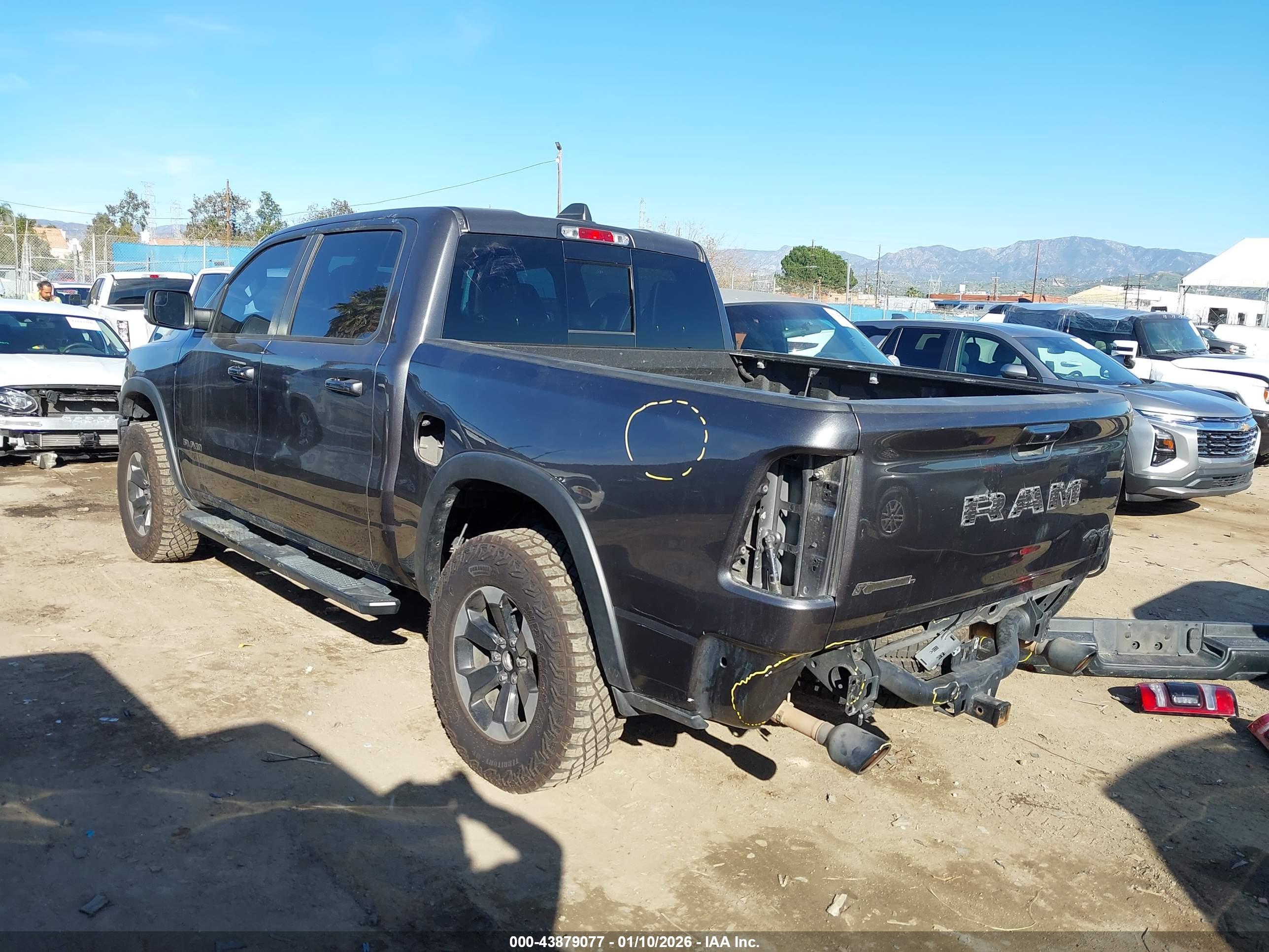 RAM 1500 image 3