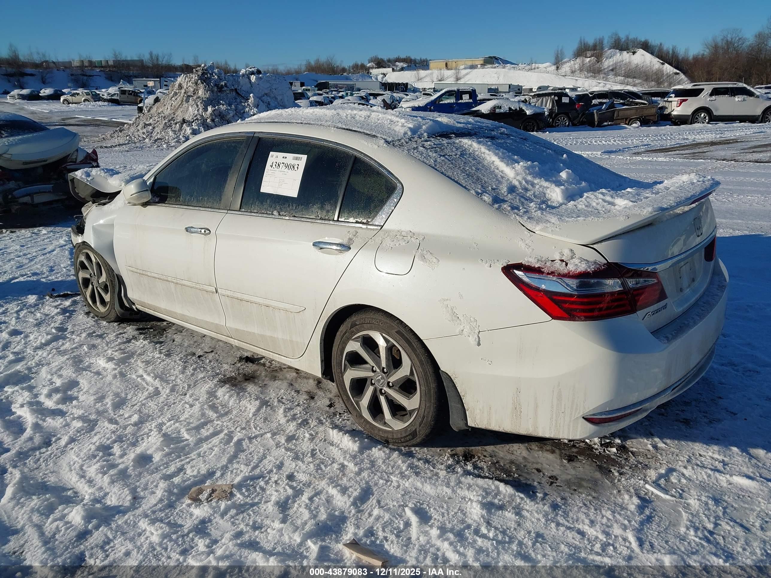 HONDA ACCORD image 3