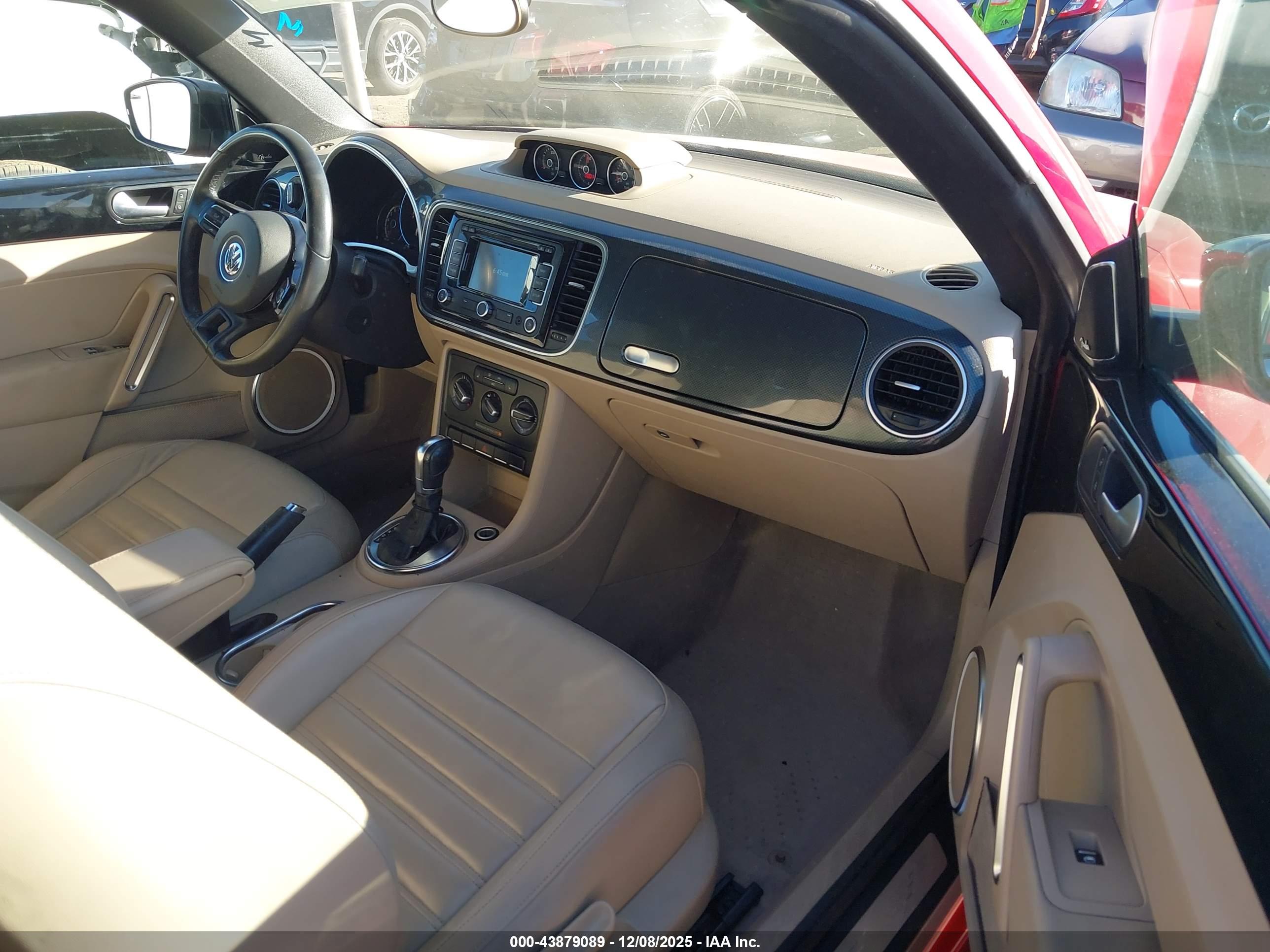 VOLKSWAGEN BEETLE image 5