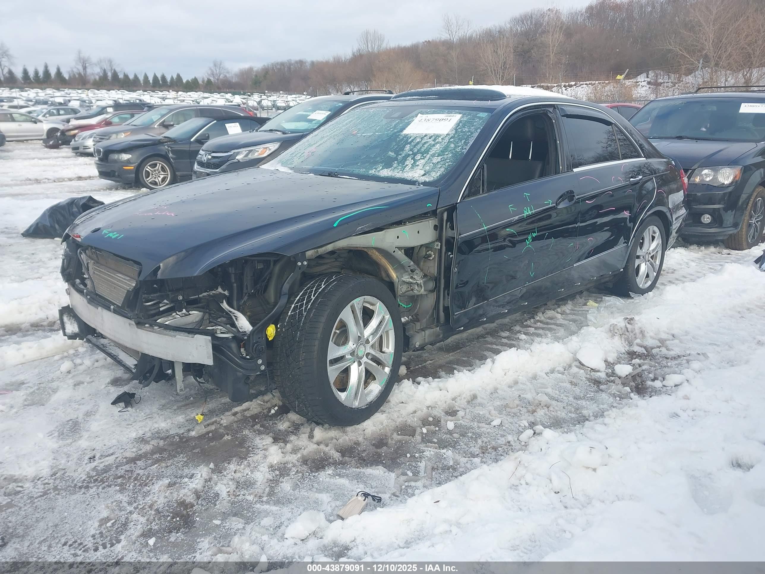 MERCEDES-BENZ E image 2