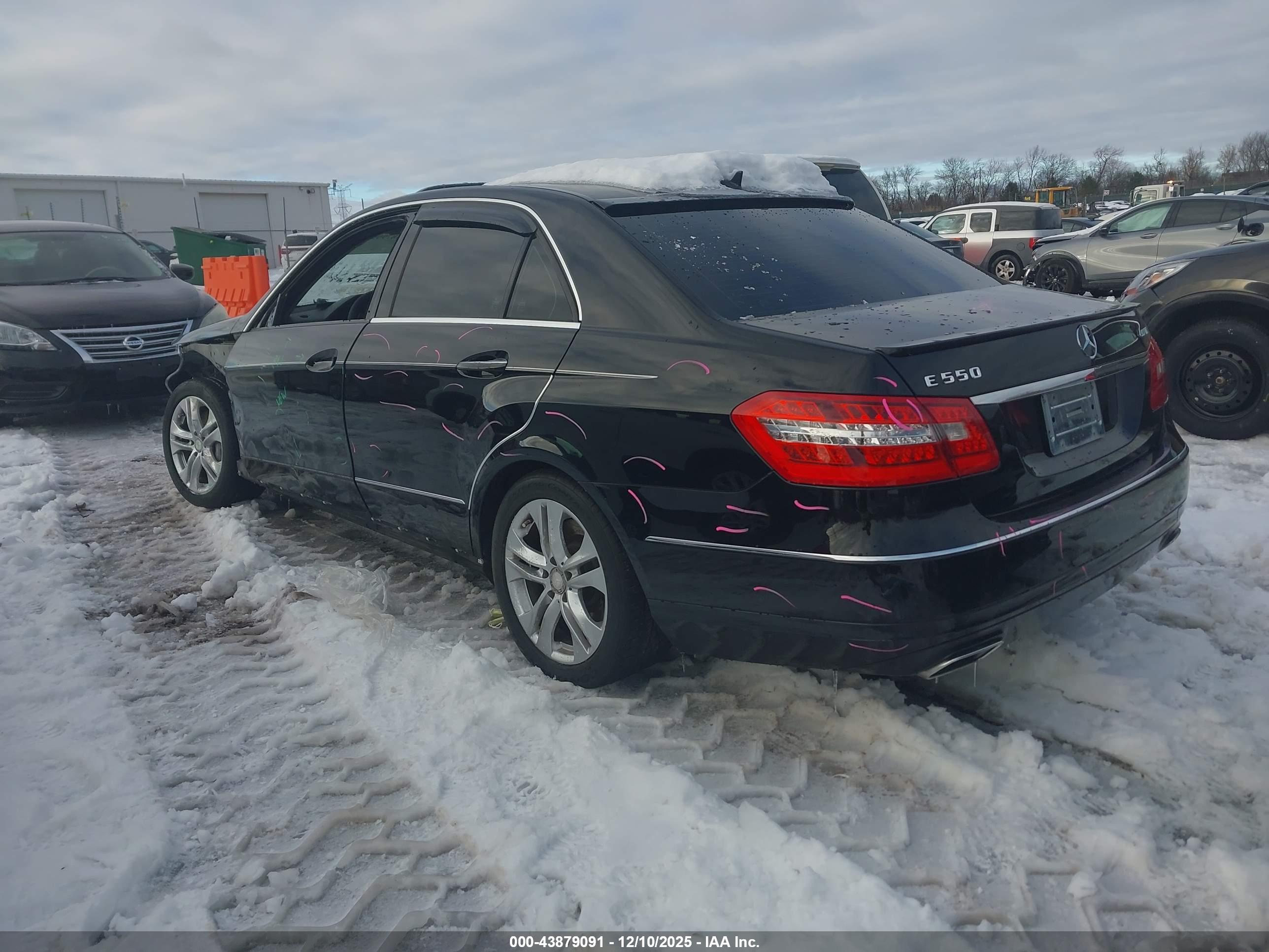 MERCEDES-BENZ E image 3