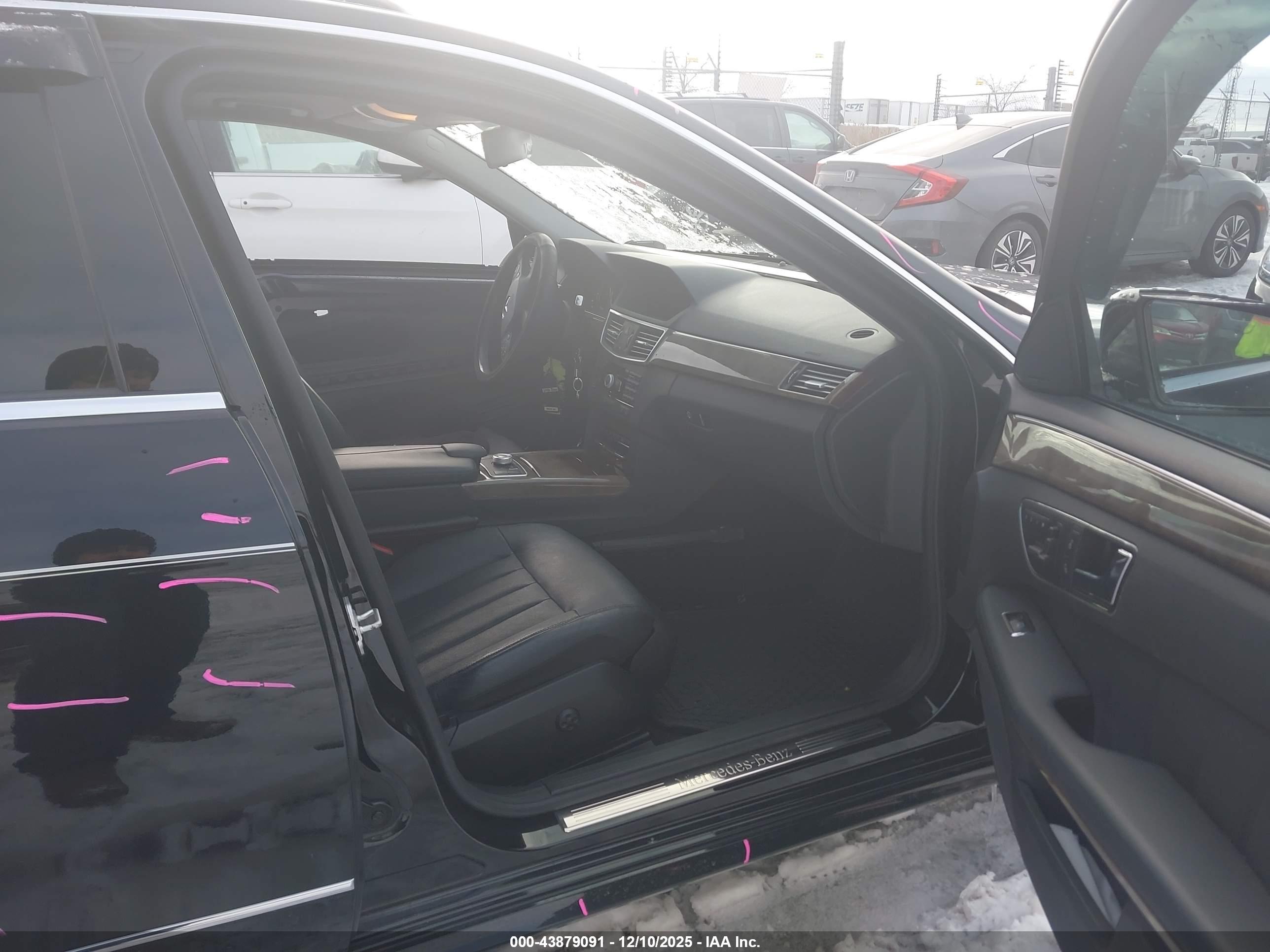 MERCEDES-BENZ E image 5