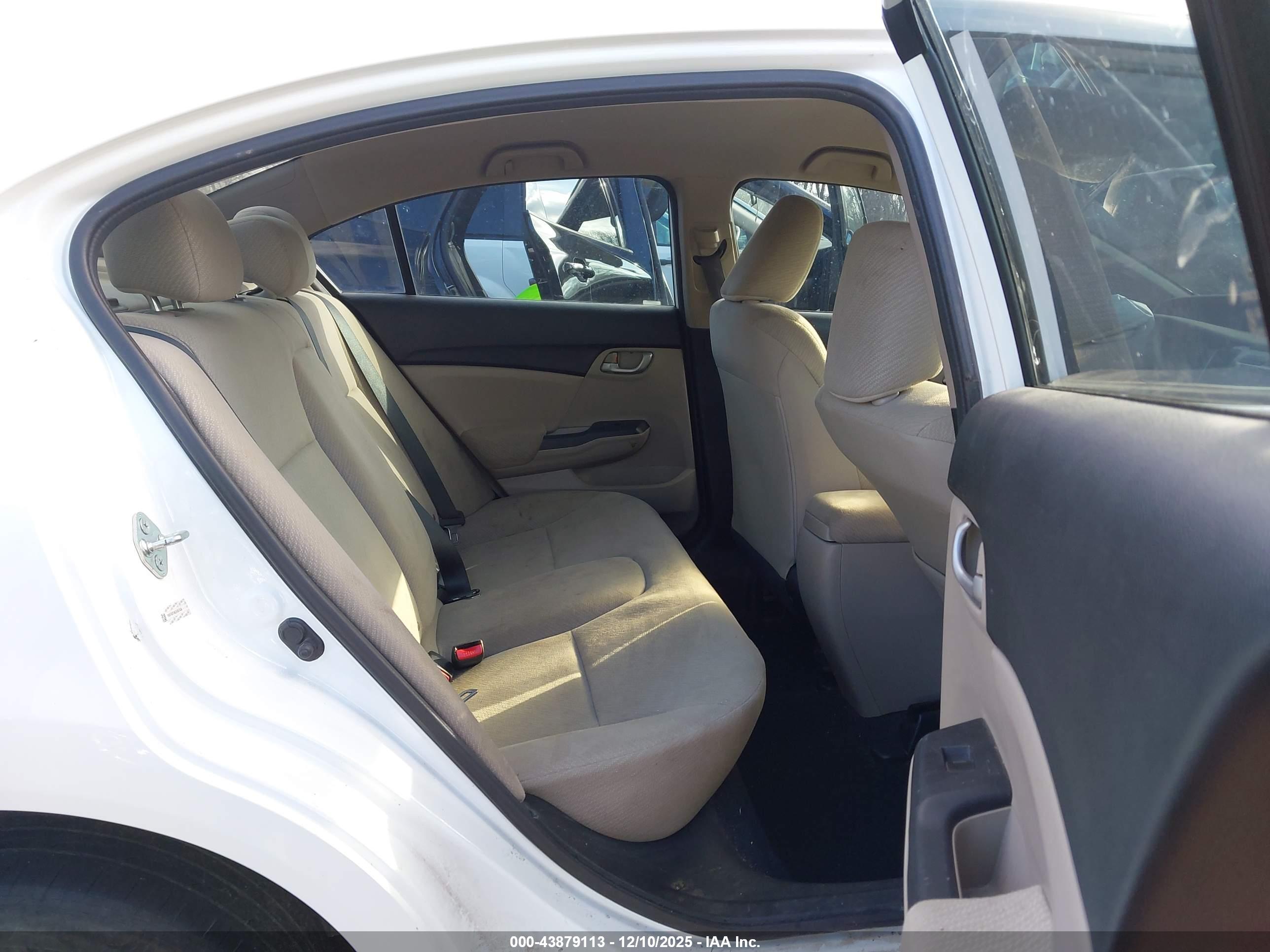 HONDA CIVIC image 8