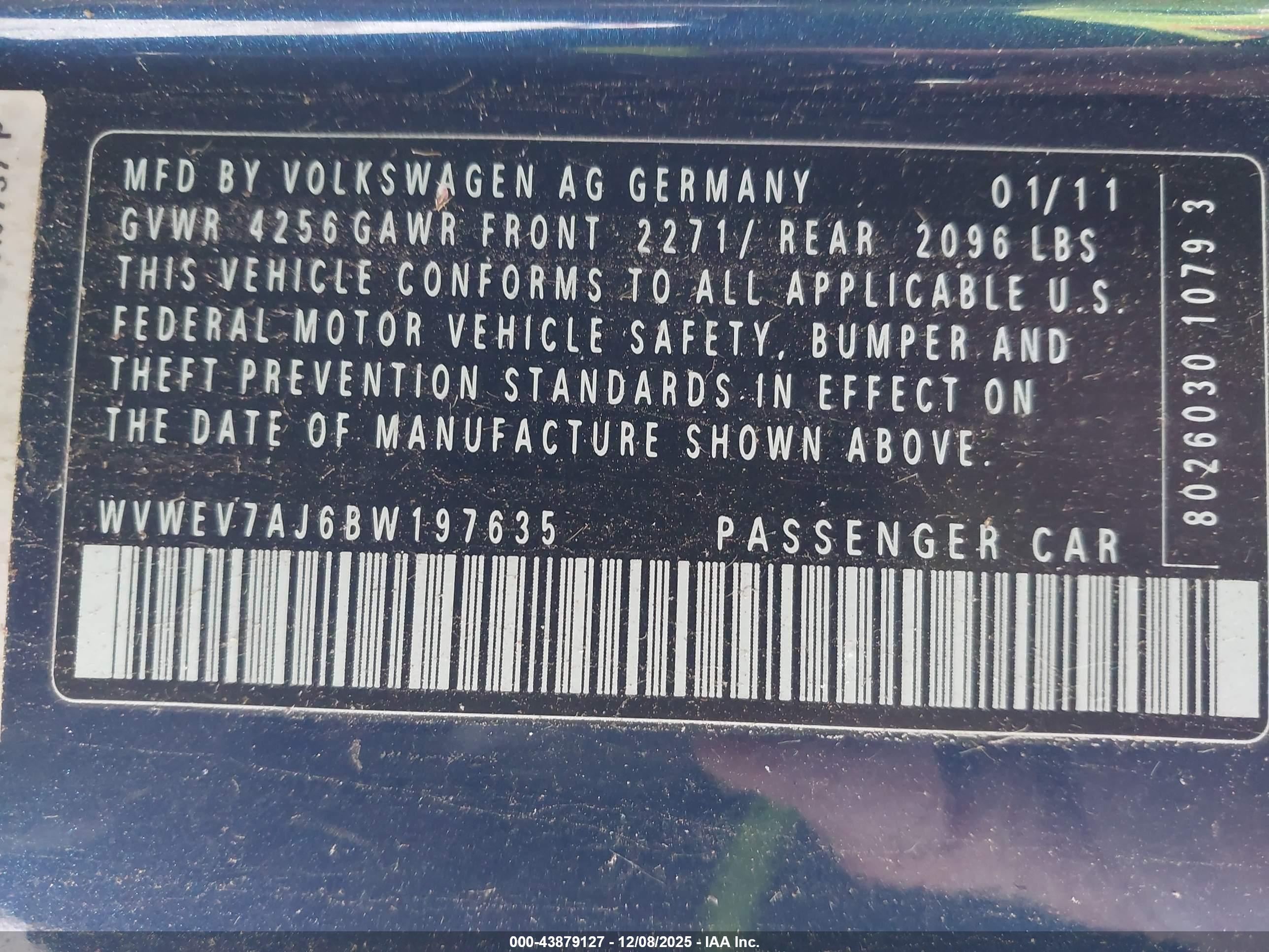 VOLKSWAGEN GTI image 9