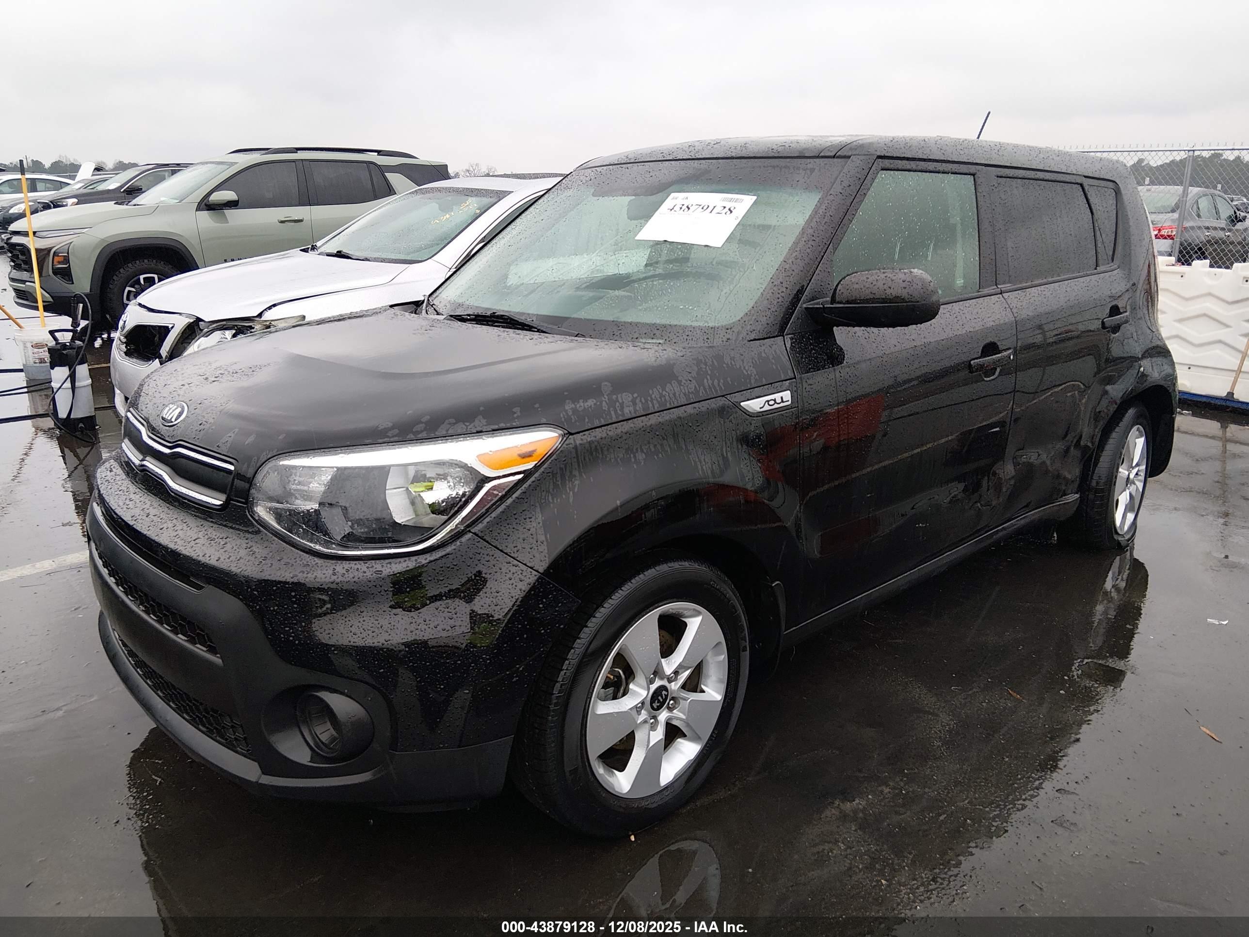 KIA SOUL image 2