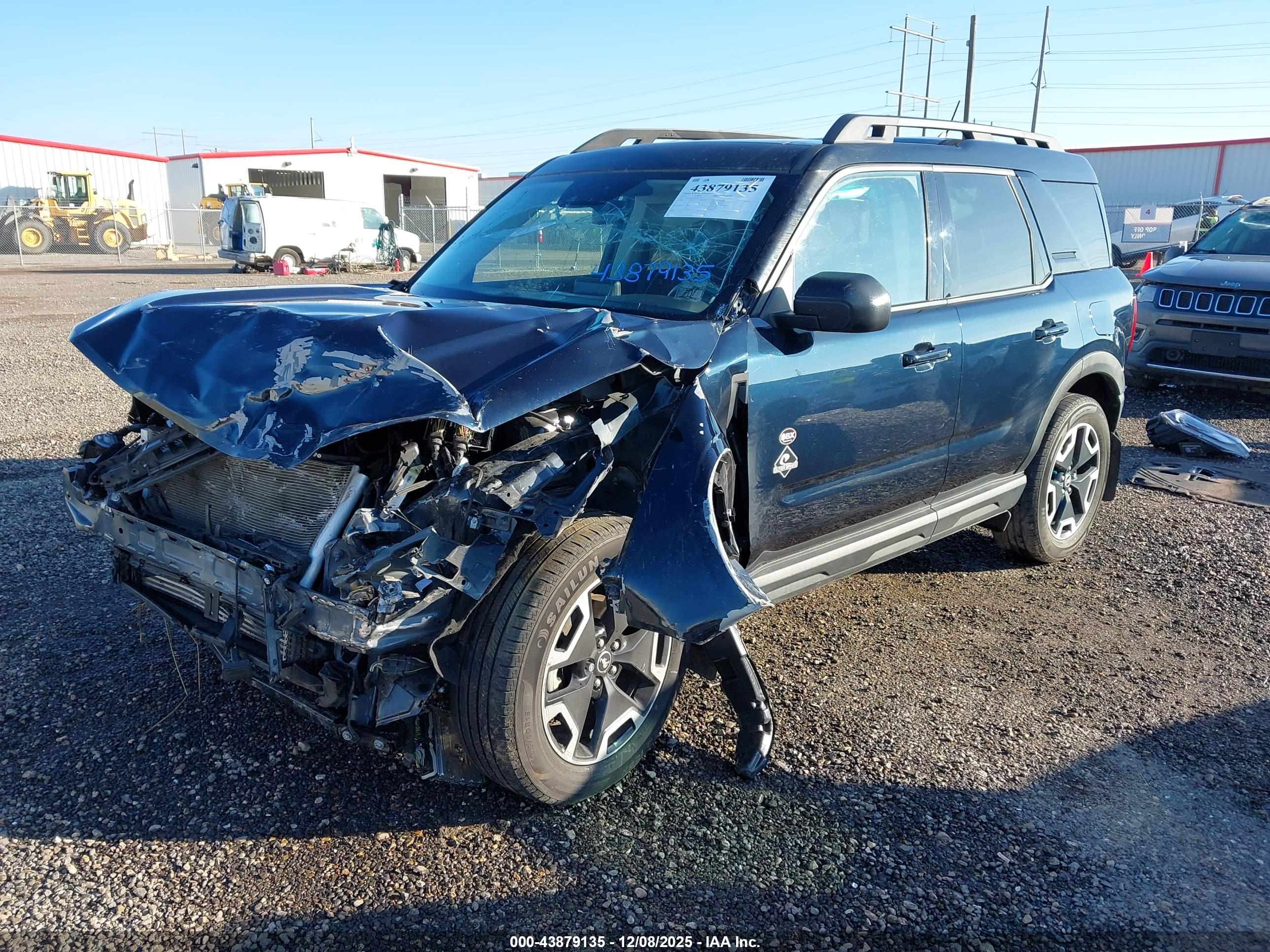FORD BRONCO image 2