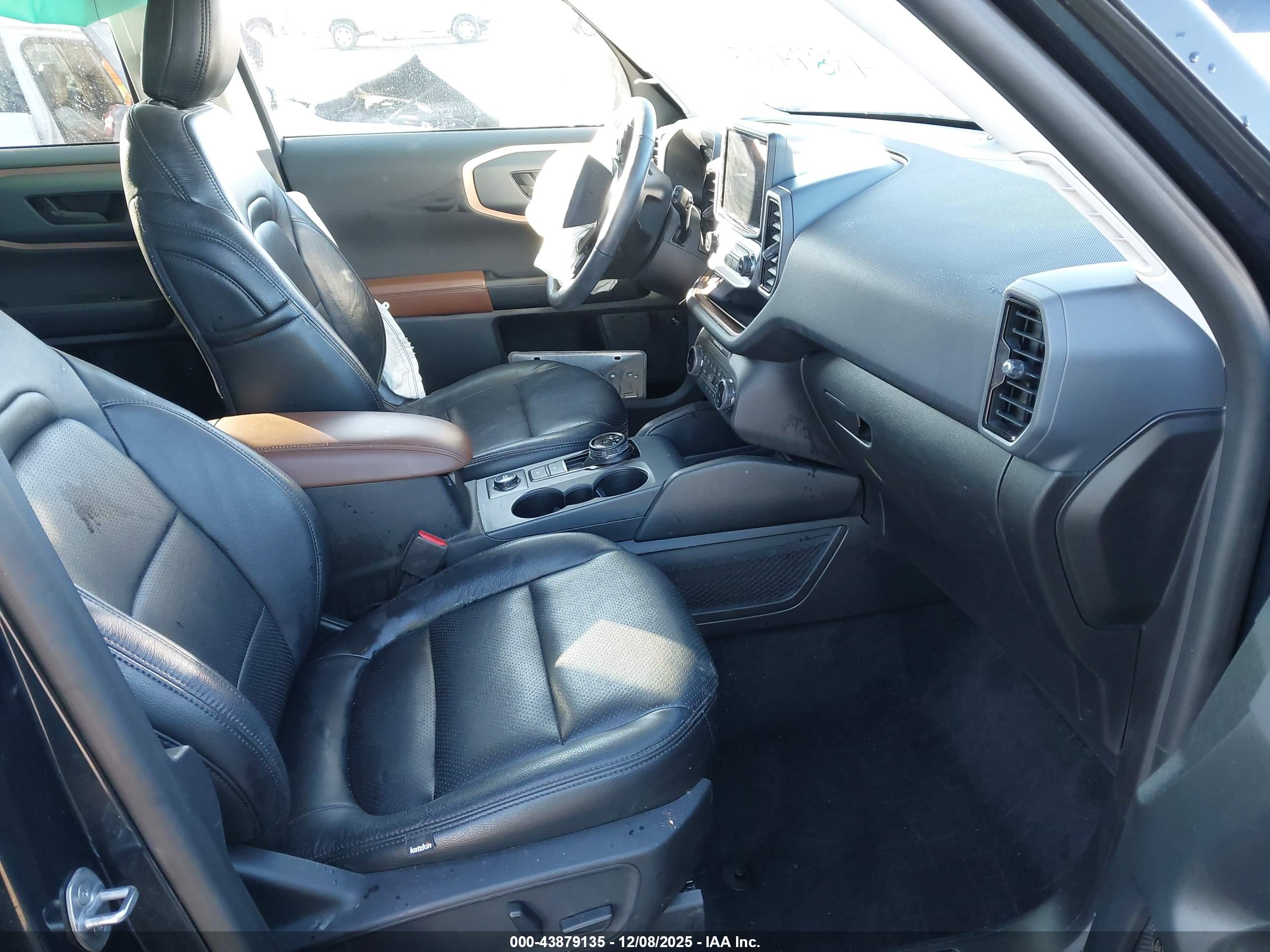 FORD BRONCO image 5
