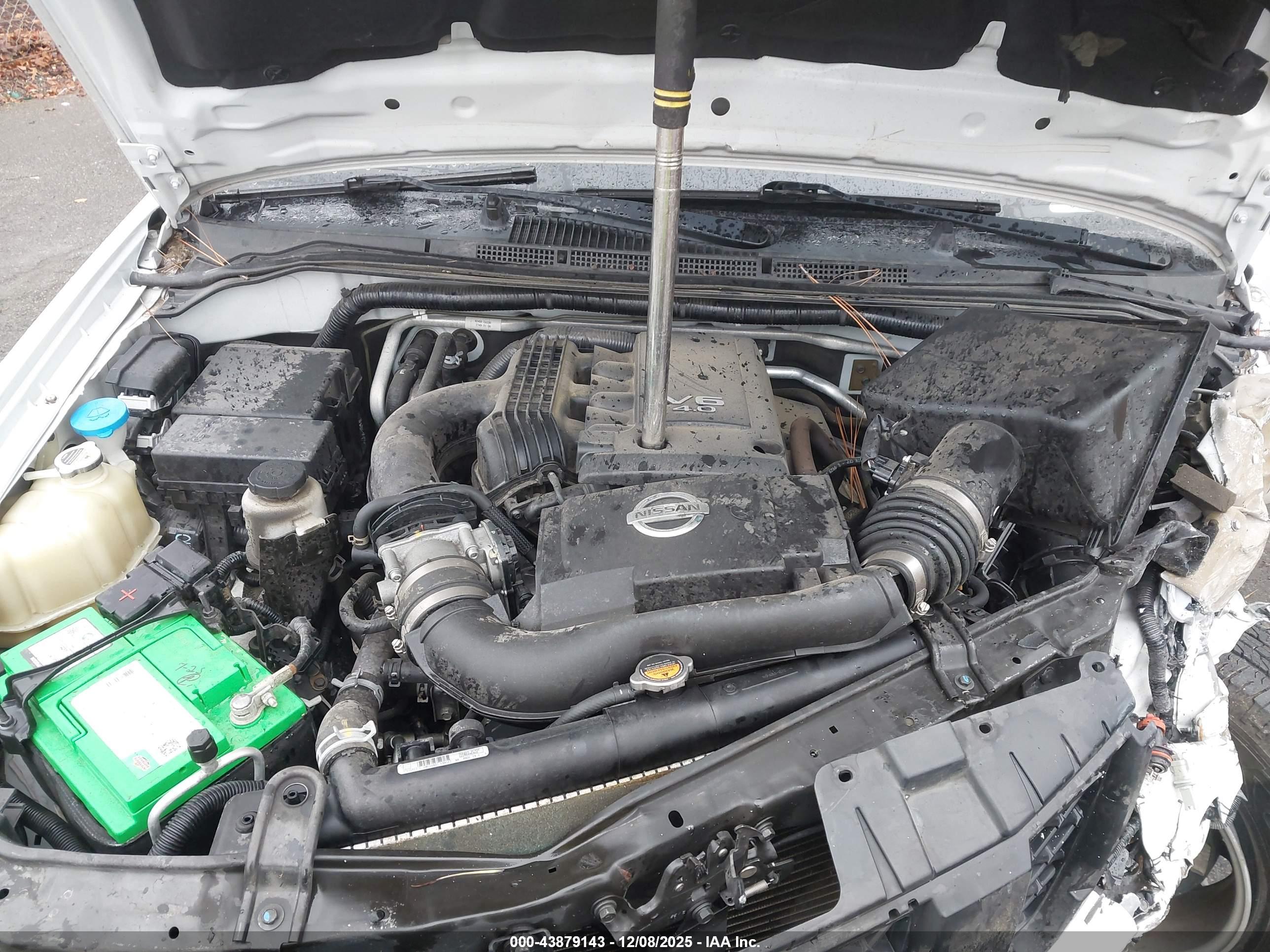 NISSAN FRONTIER image 10