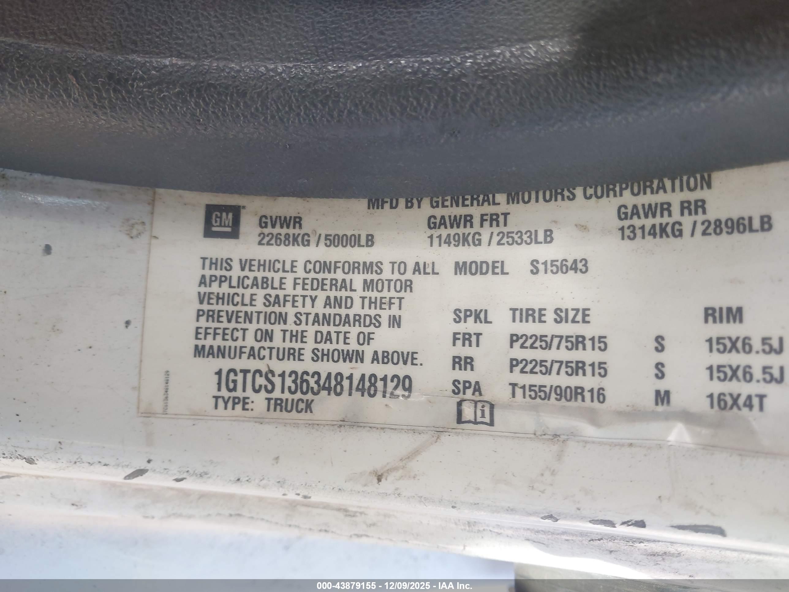 GMC CANYON image 9
