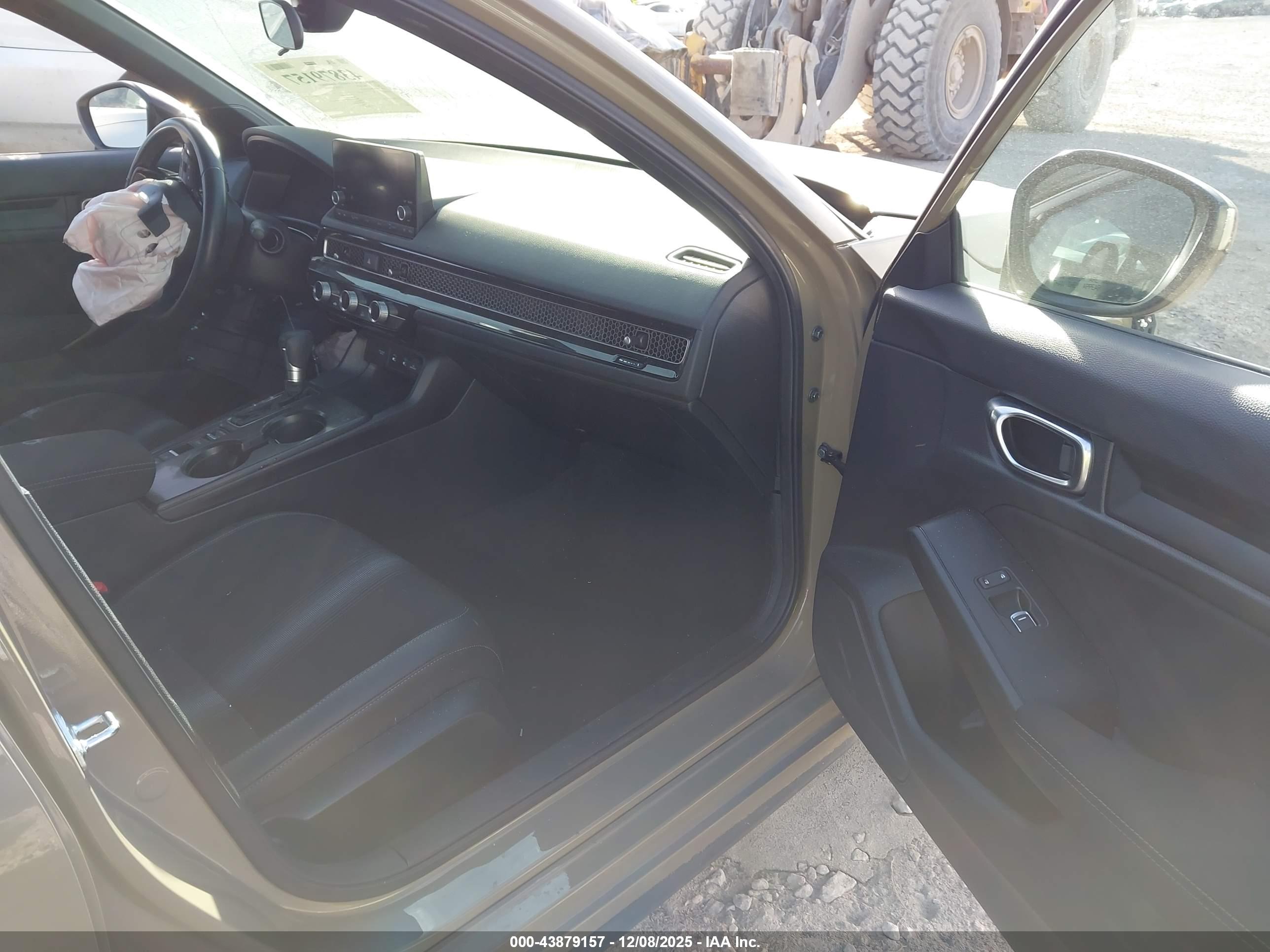 HONDA CIVIC image 5