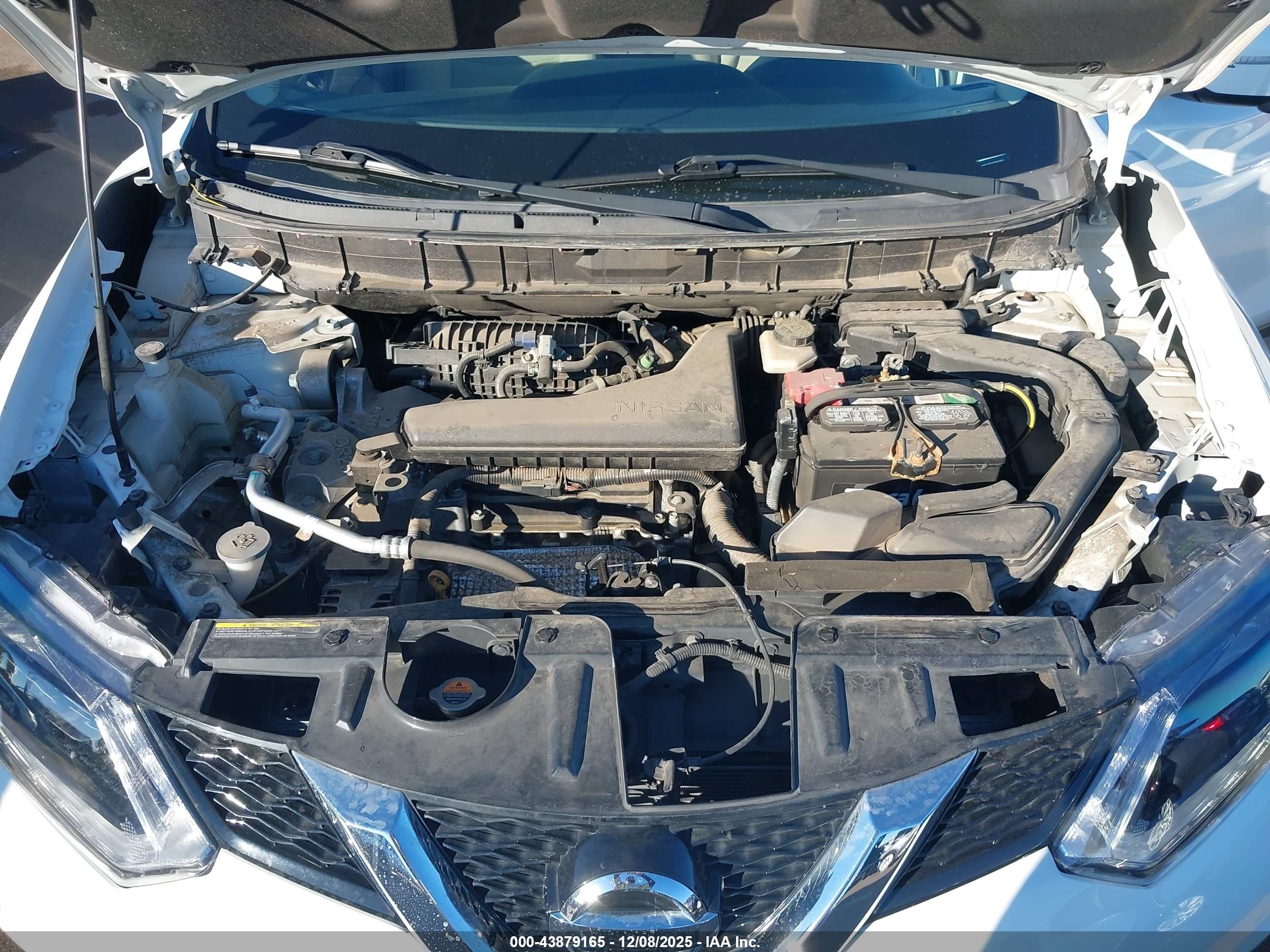 NISSAN ROGUE image 10