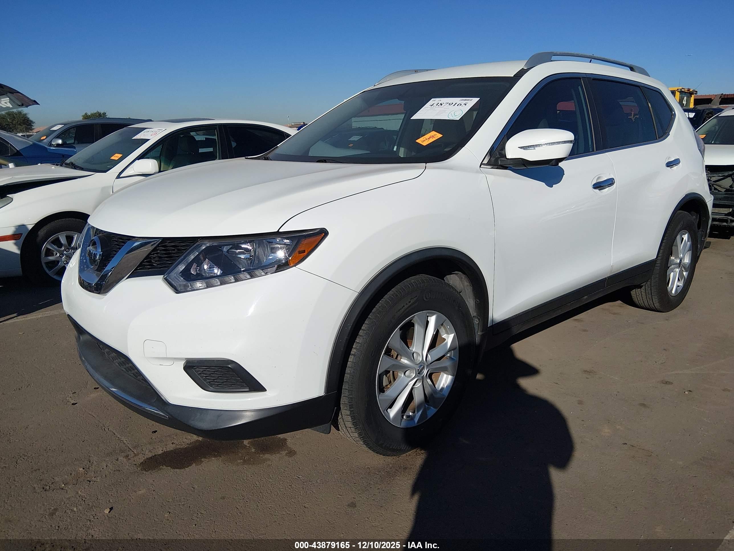 NISSAN ROGUE image 2