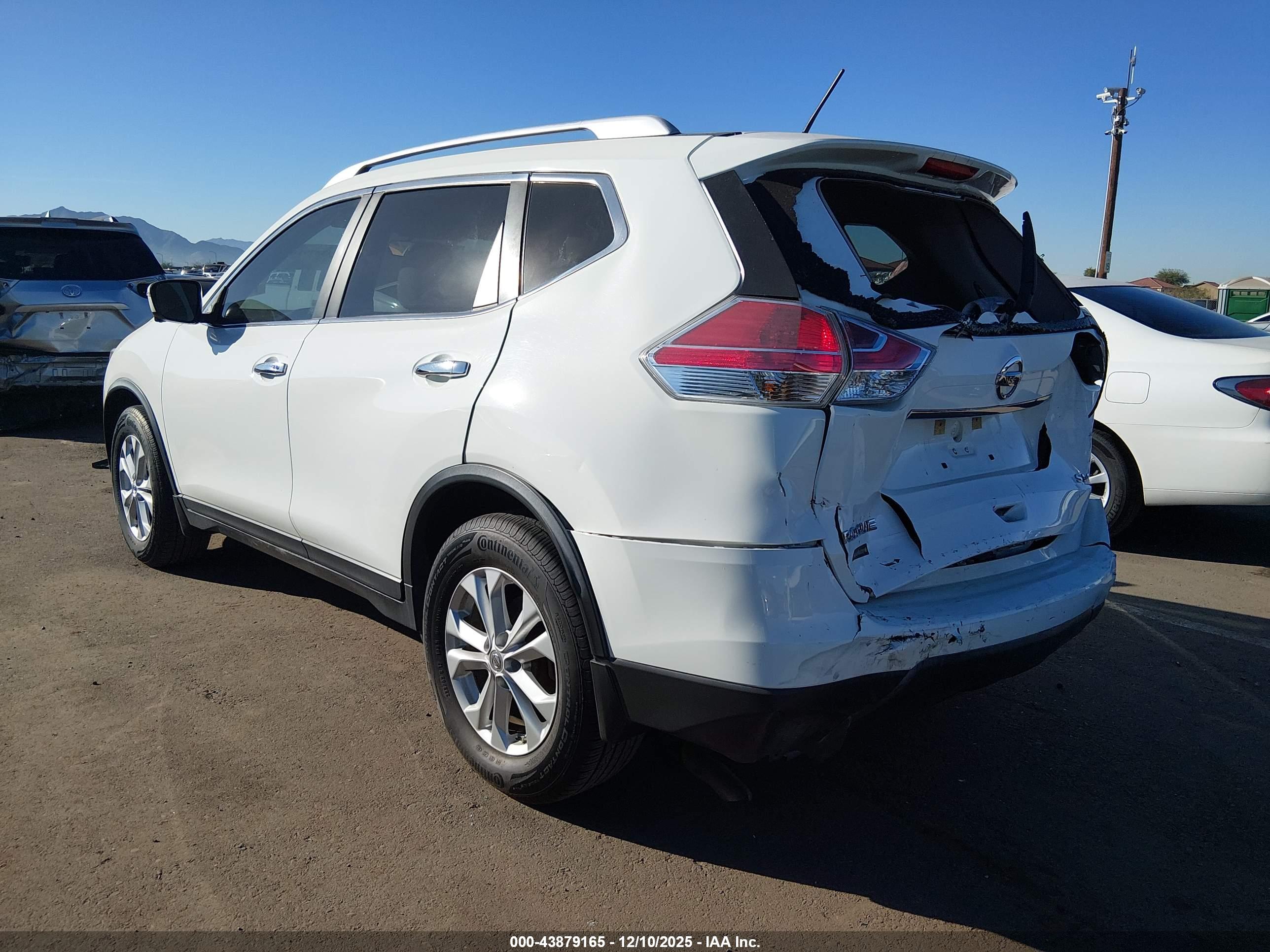 NISSAN ROGUE image 3