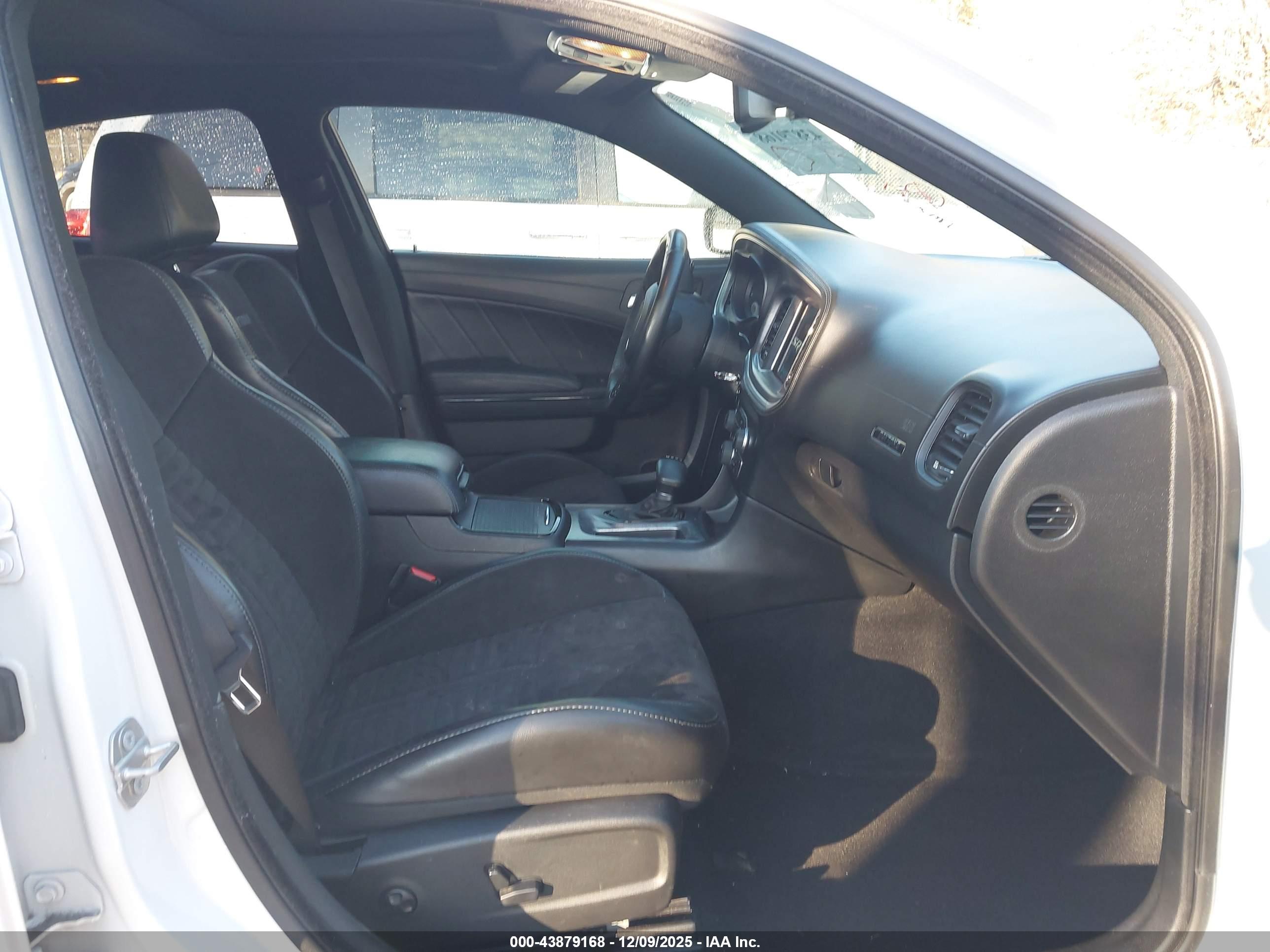 DODGE CHARGER image 5