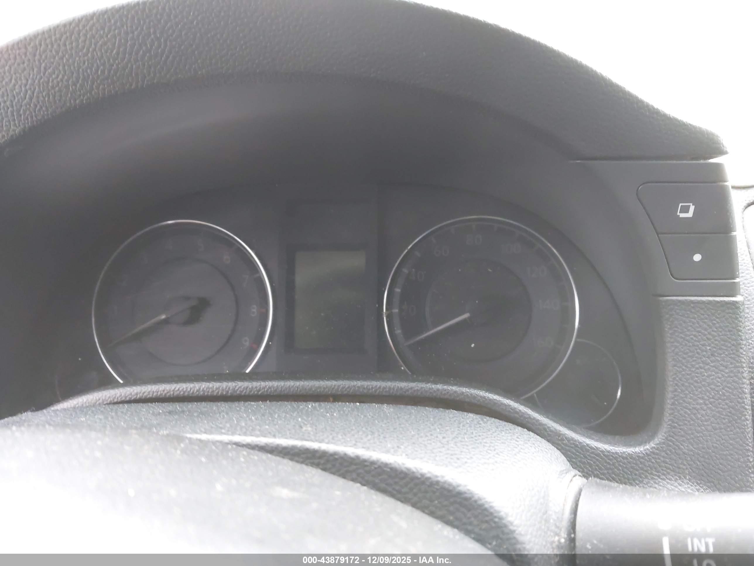 INFINITI G37 image 7