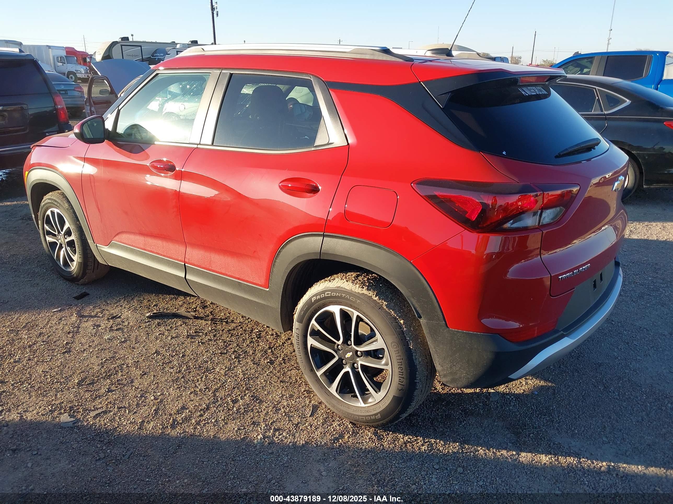 CHEVROLET TRAILBLAZER image 3