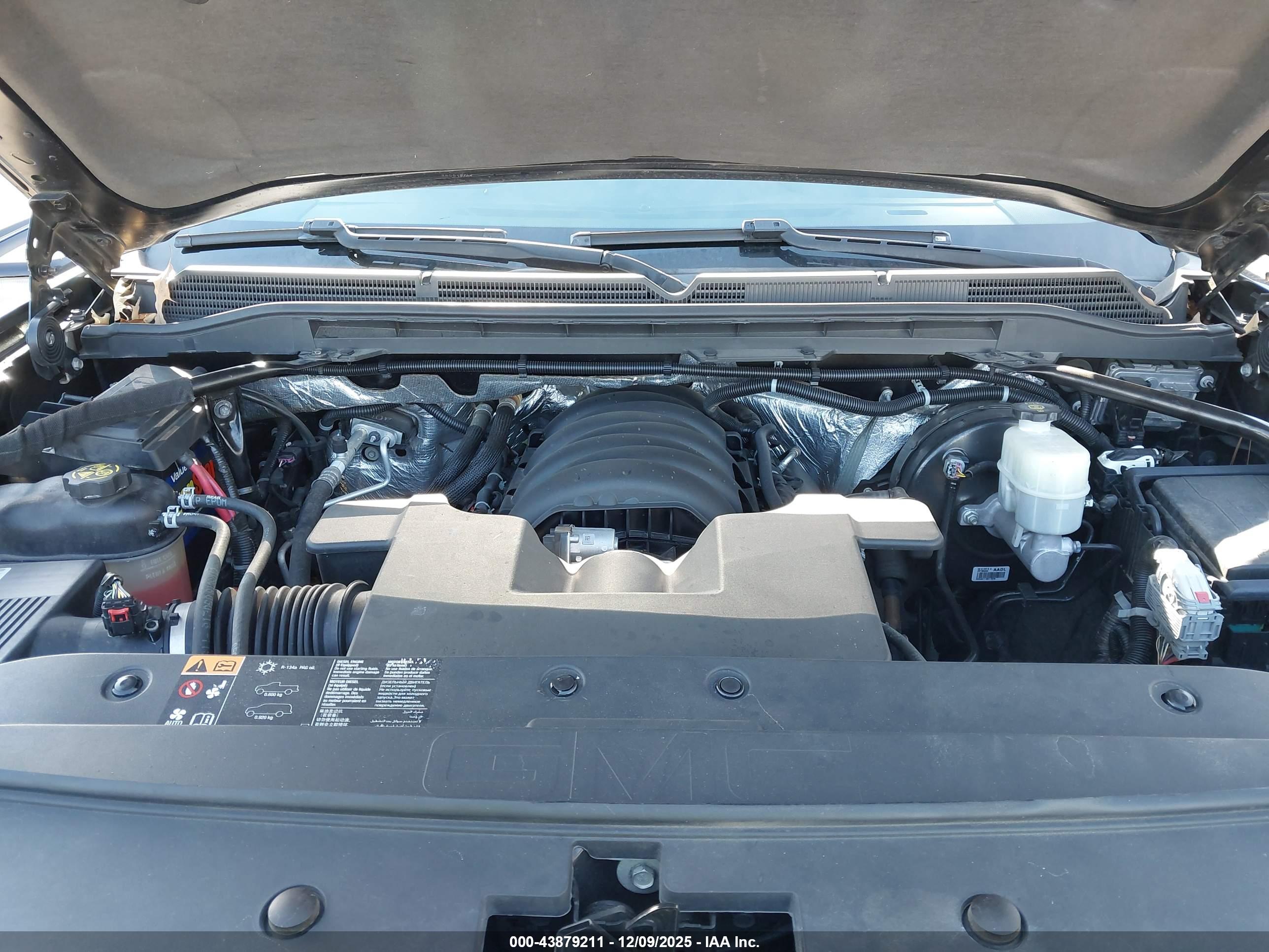 GMC SIERRA image 10