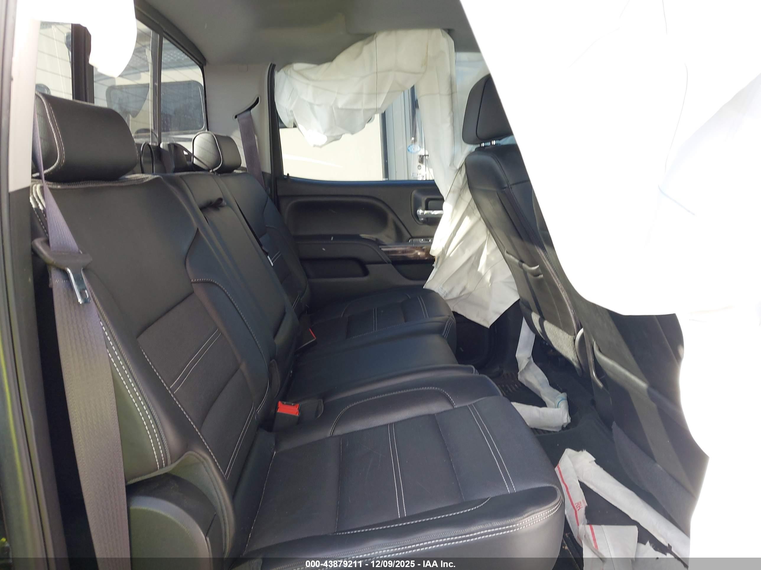 GMC SIERRA image 8