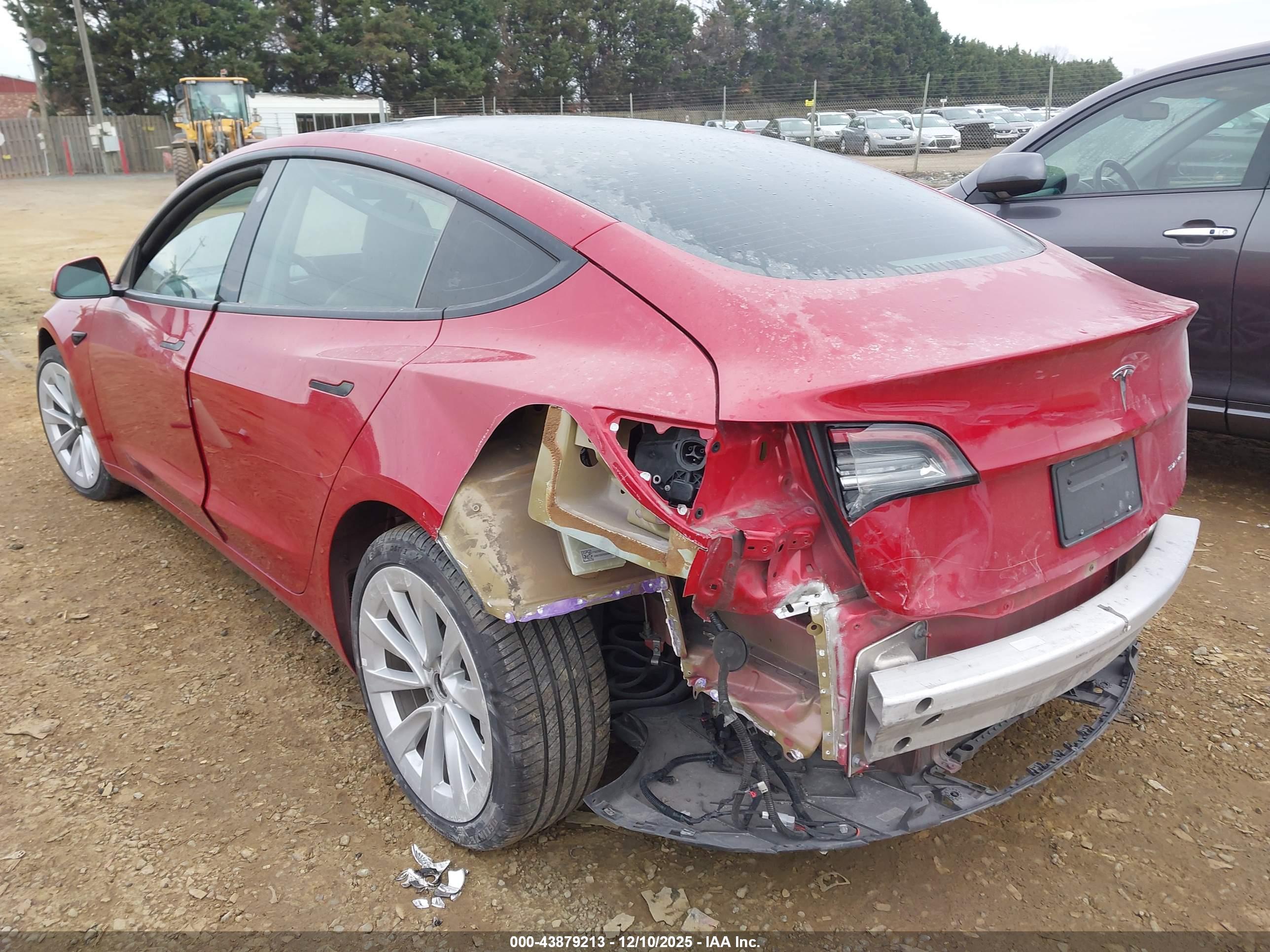 TESLA MODEL image 3