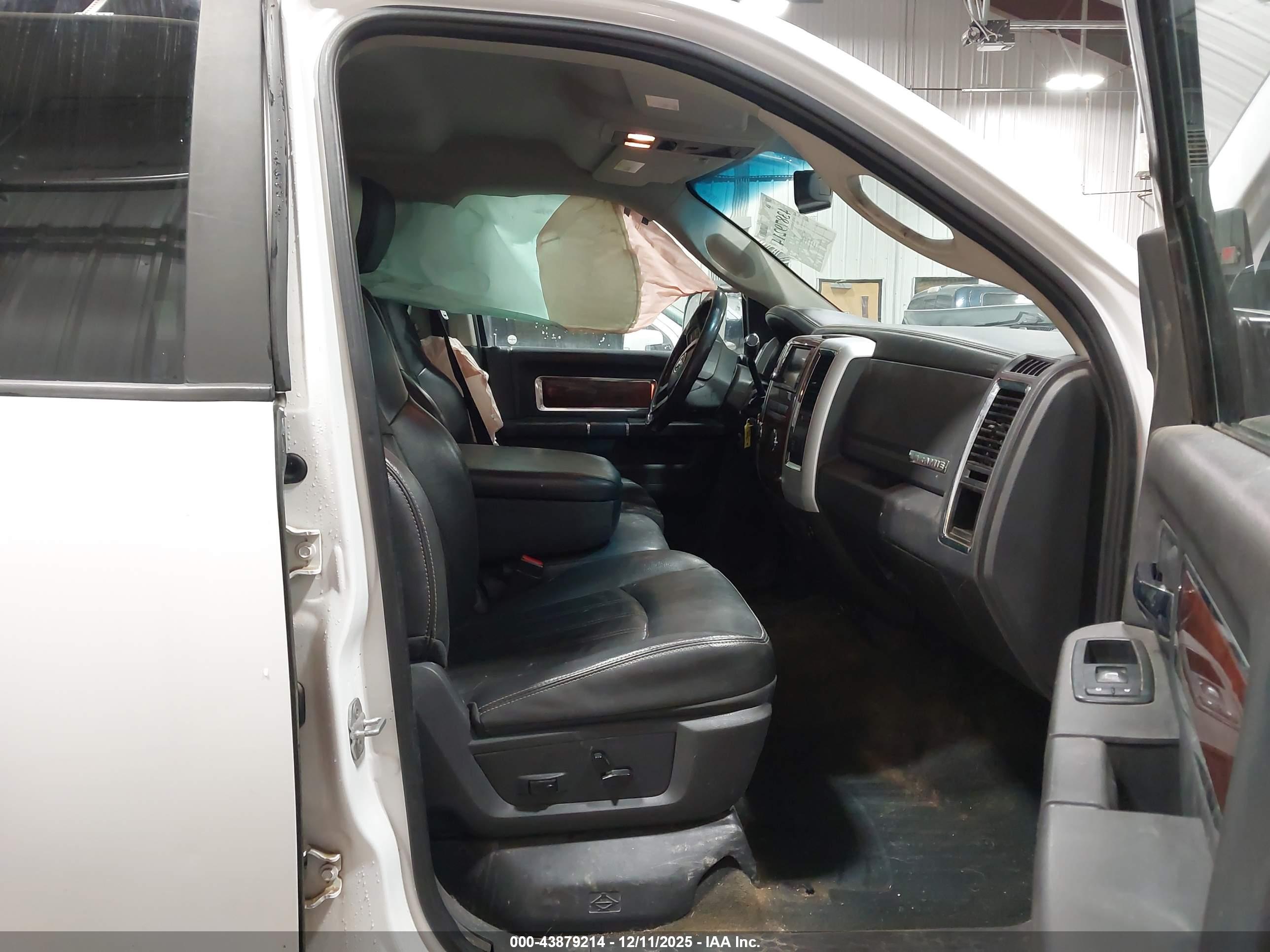 RAM 2500 image 5