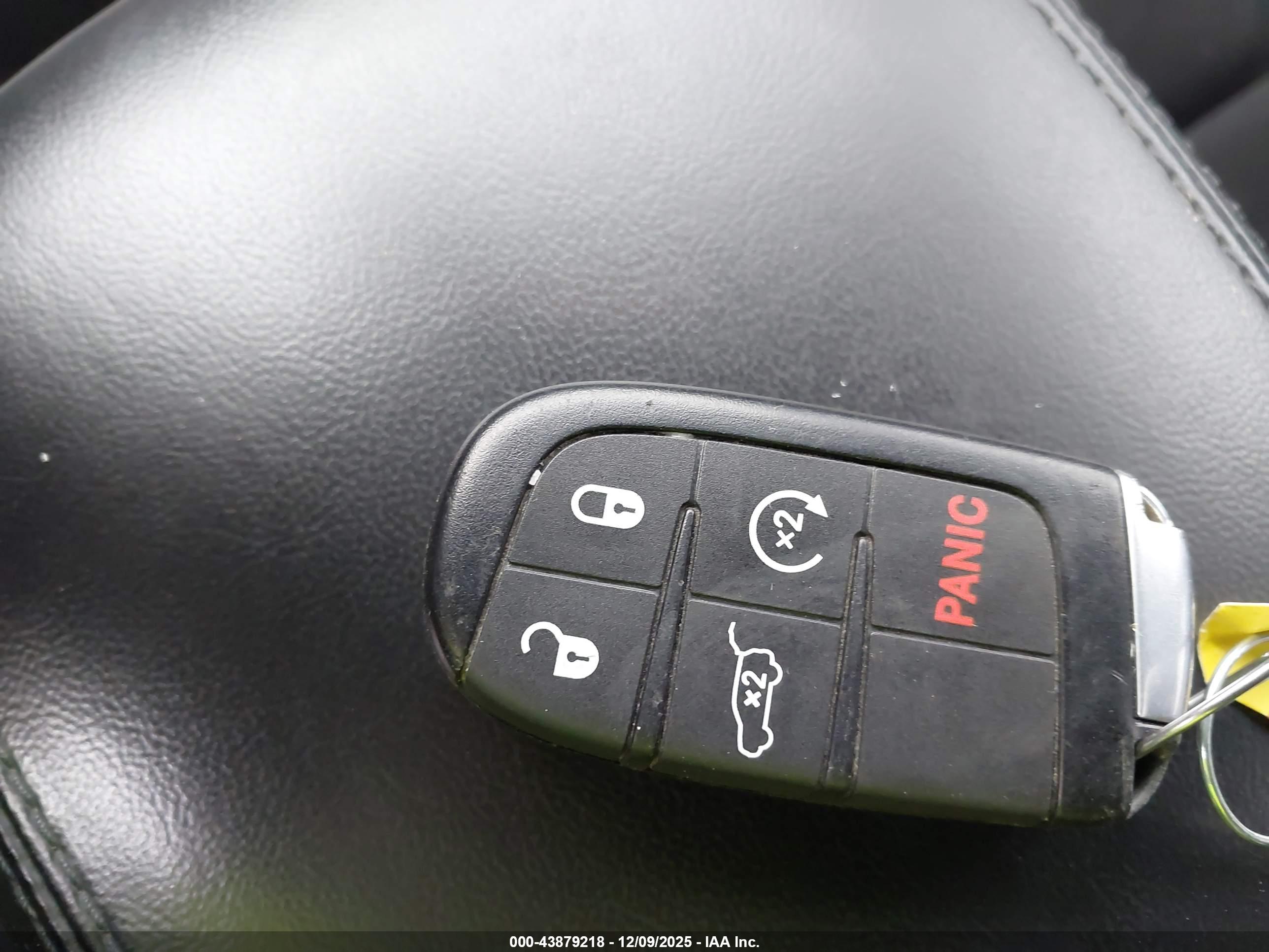 JEEP GRAND image 11