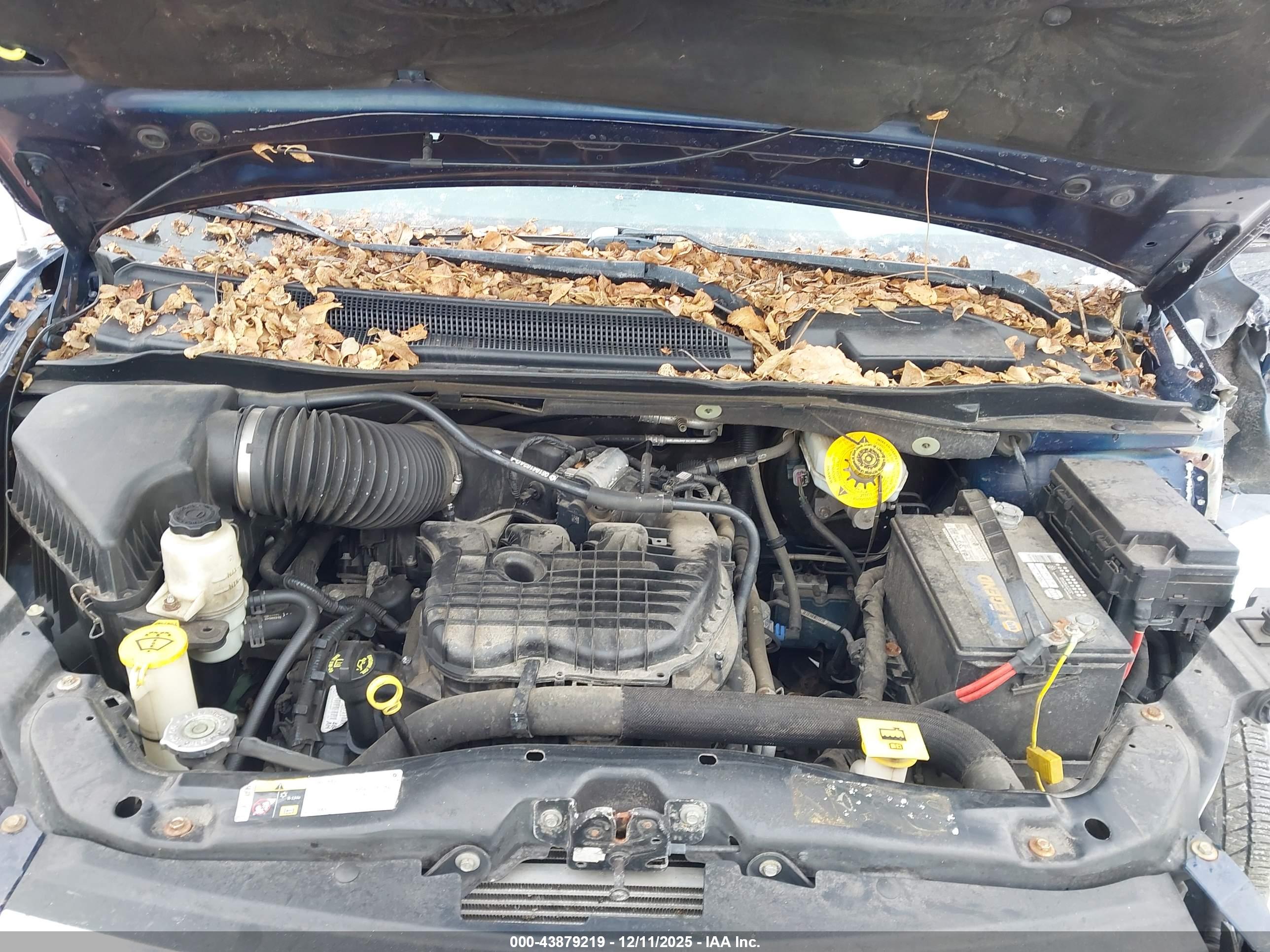 CHRYSLER TOWN image 10