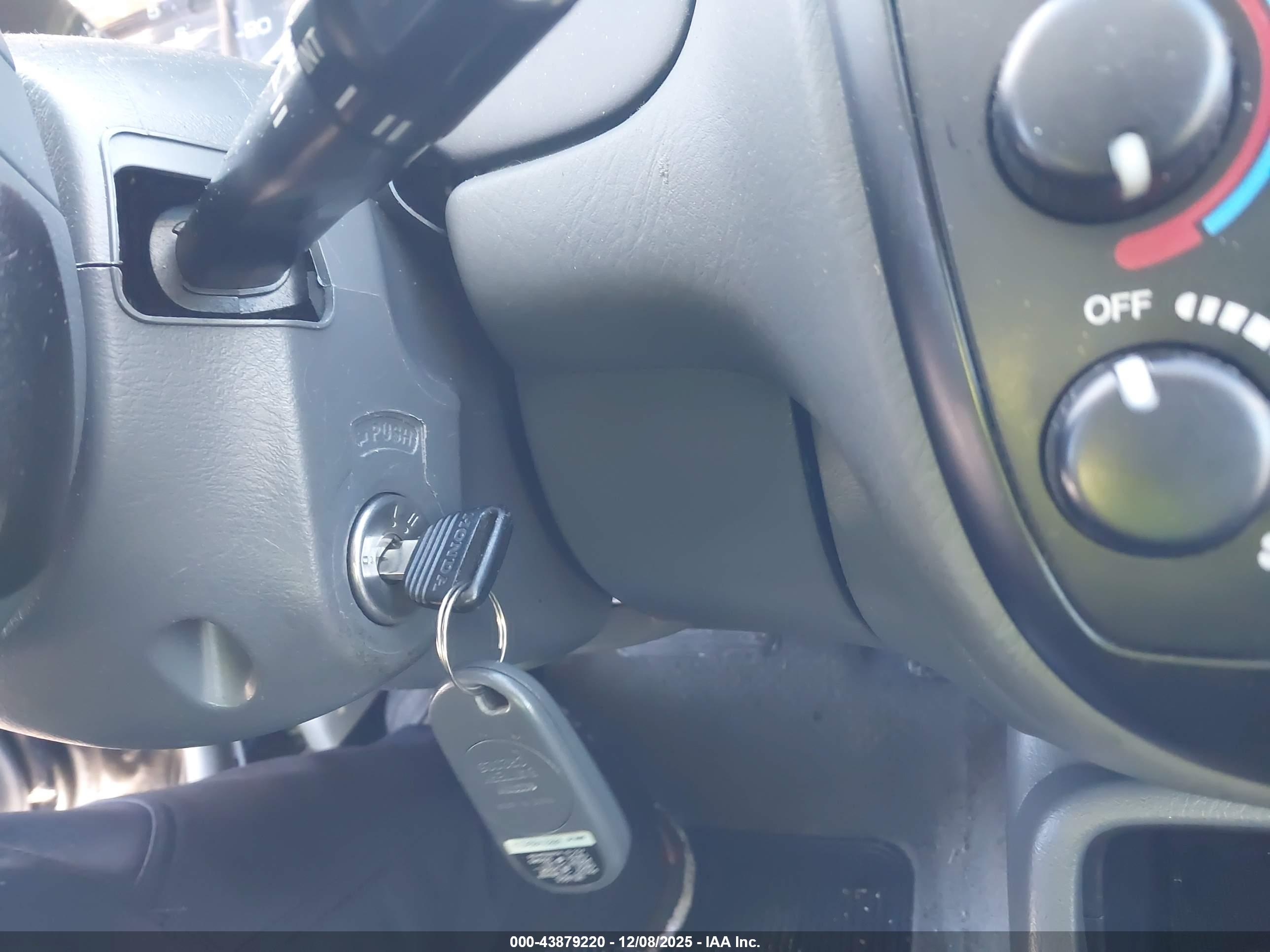 HONDA CIVIC image 11