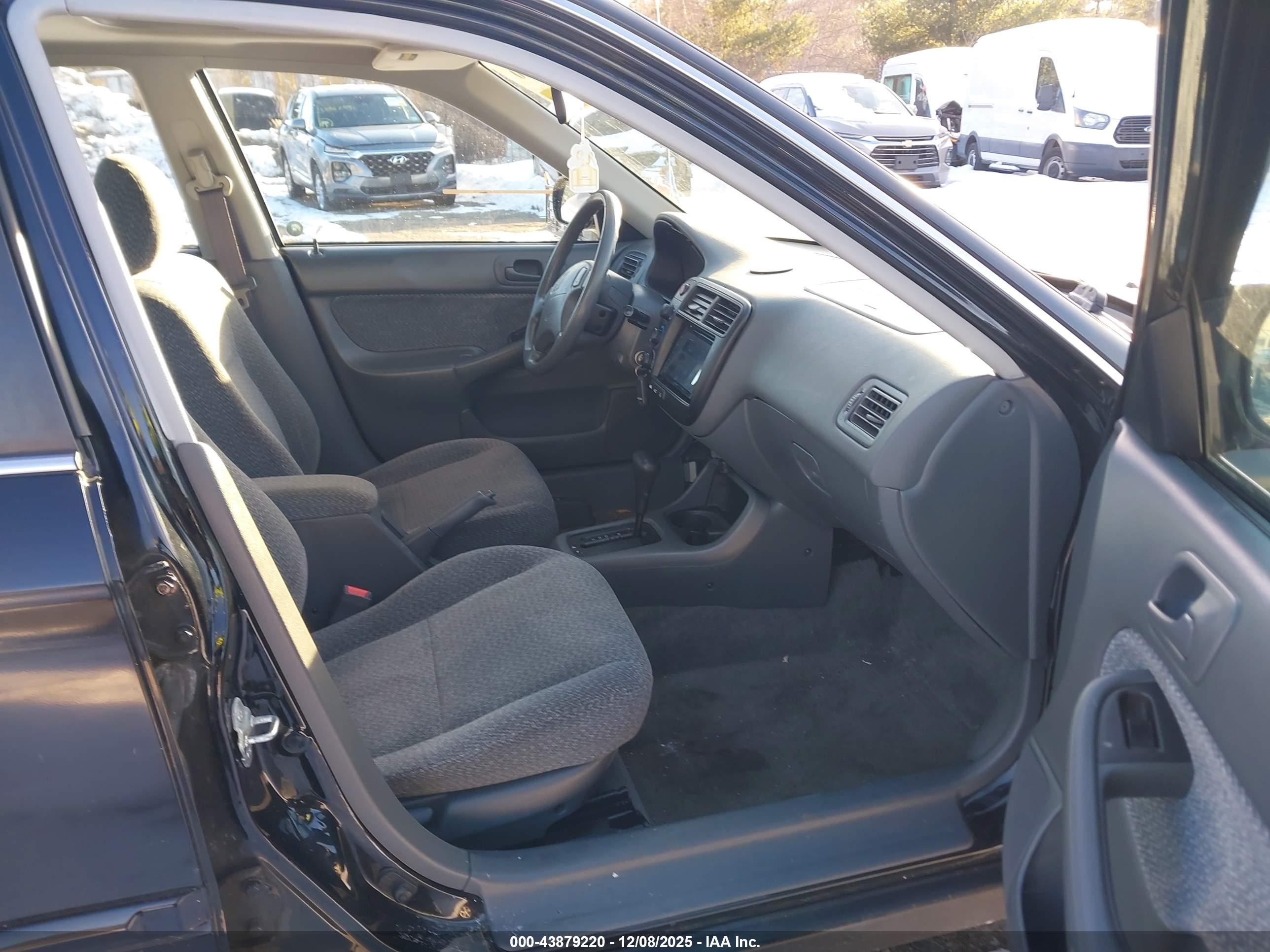 HONDA CIVIC image 5