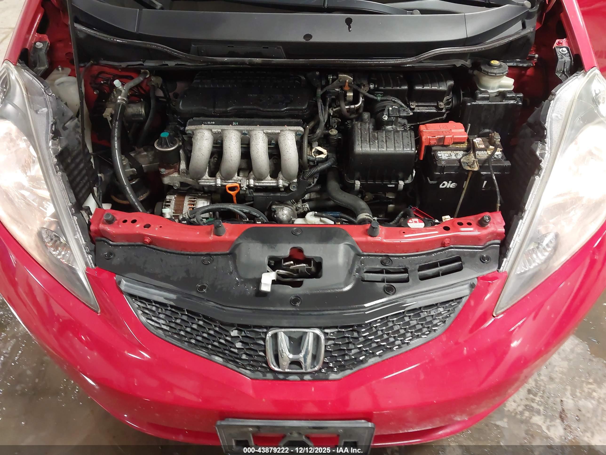 HONDA FIT image 10
