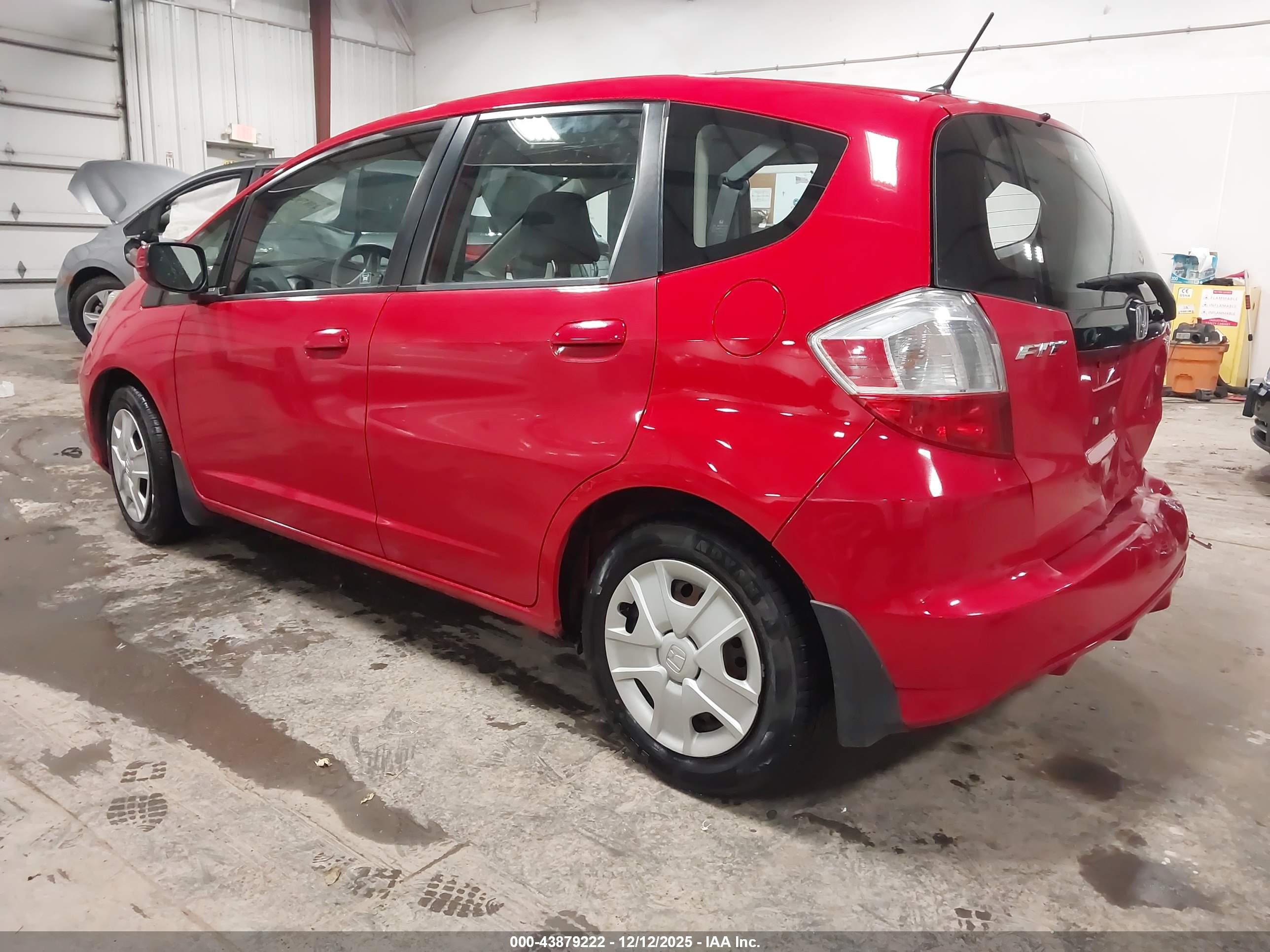 HONDA FIT image 3
