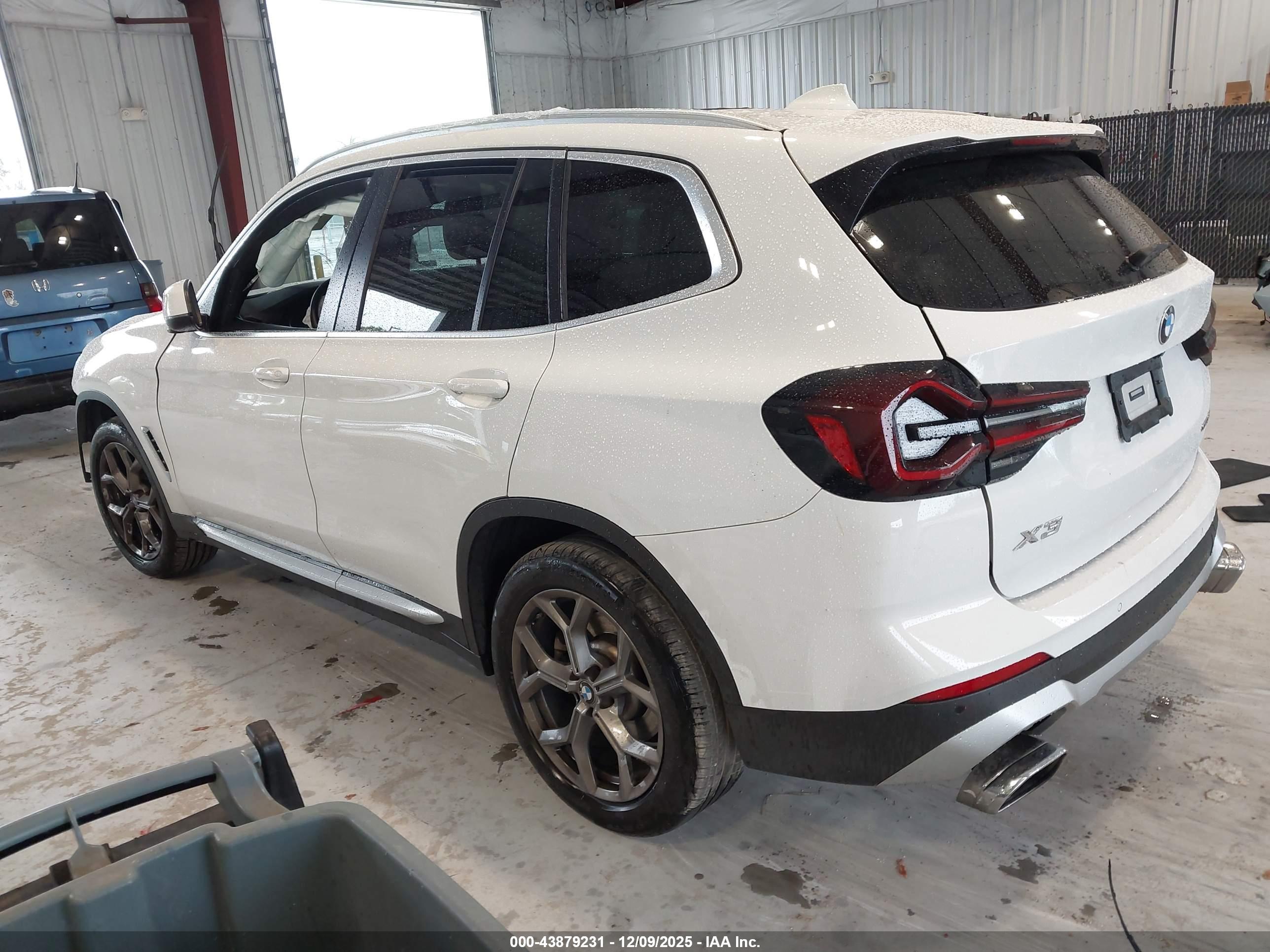 BMW X3 image 3