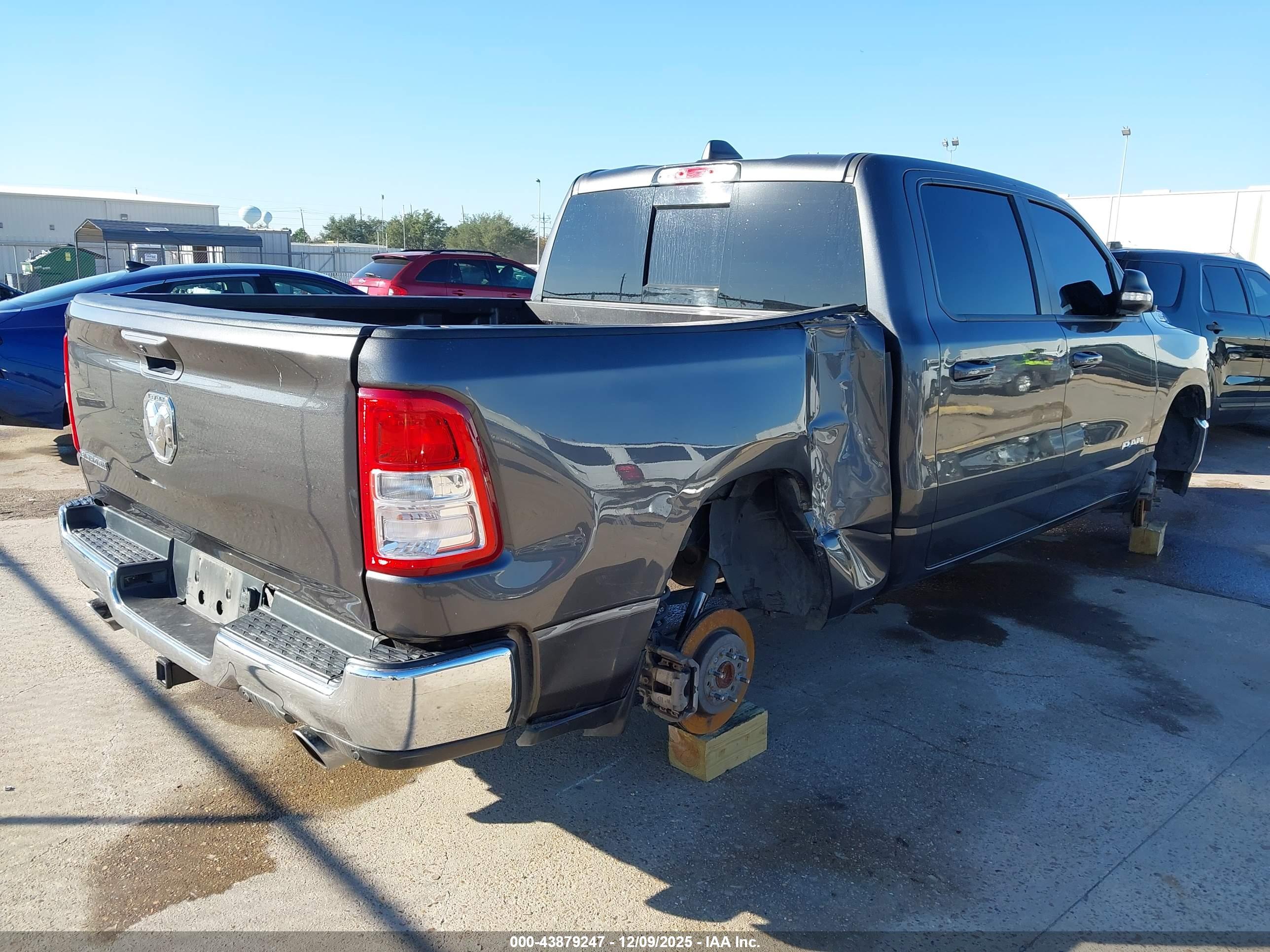 RAM 1500 image 4
