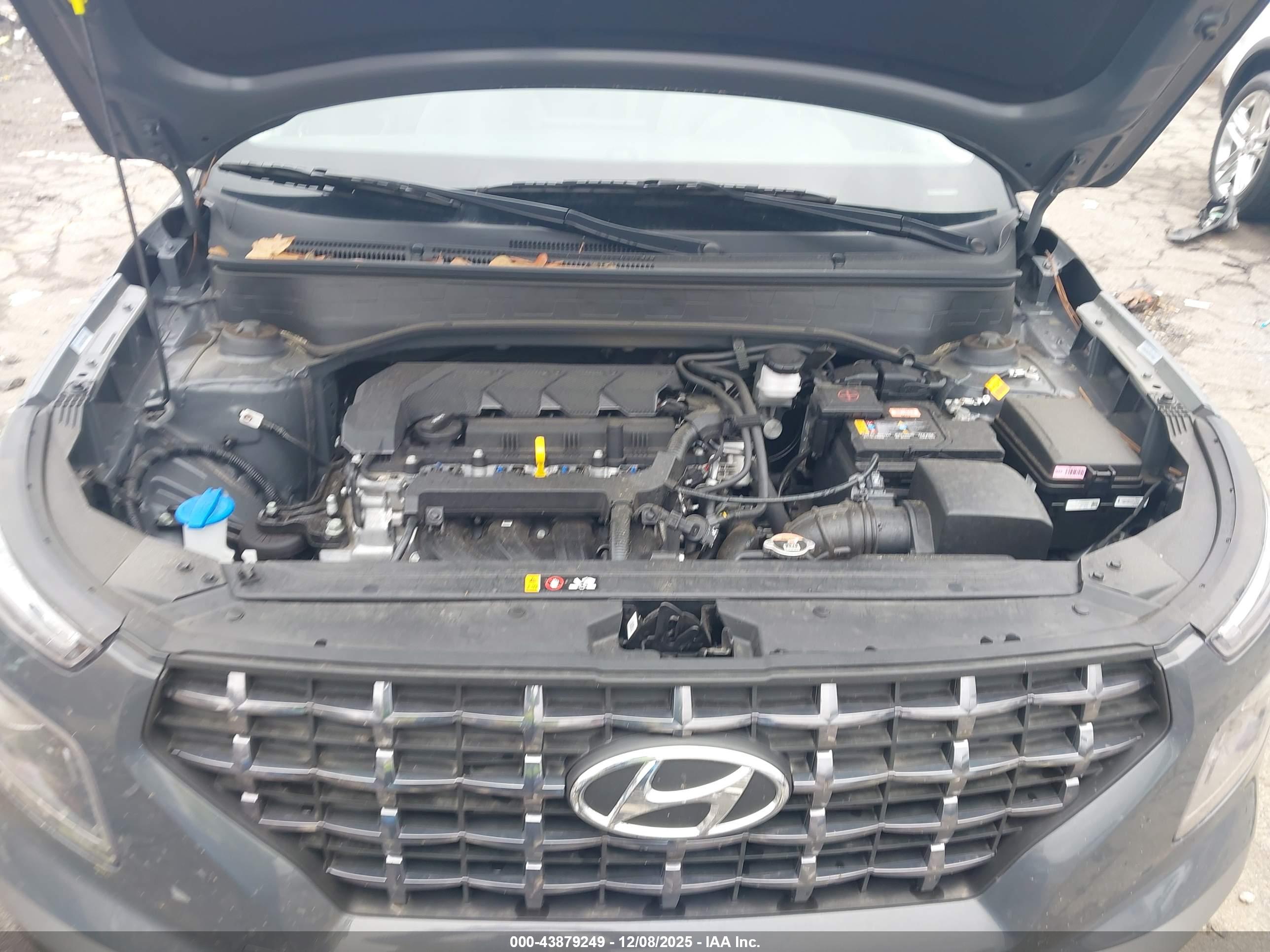 HYUNDAI VENUE image 10