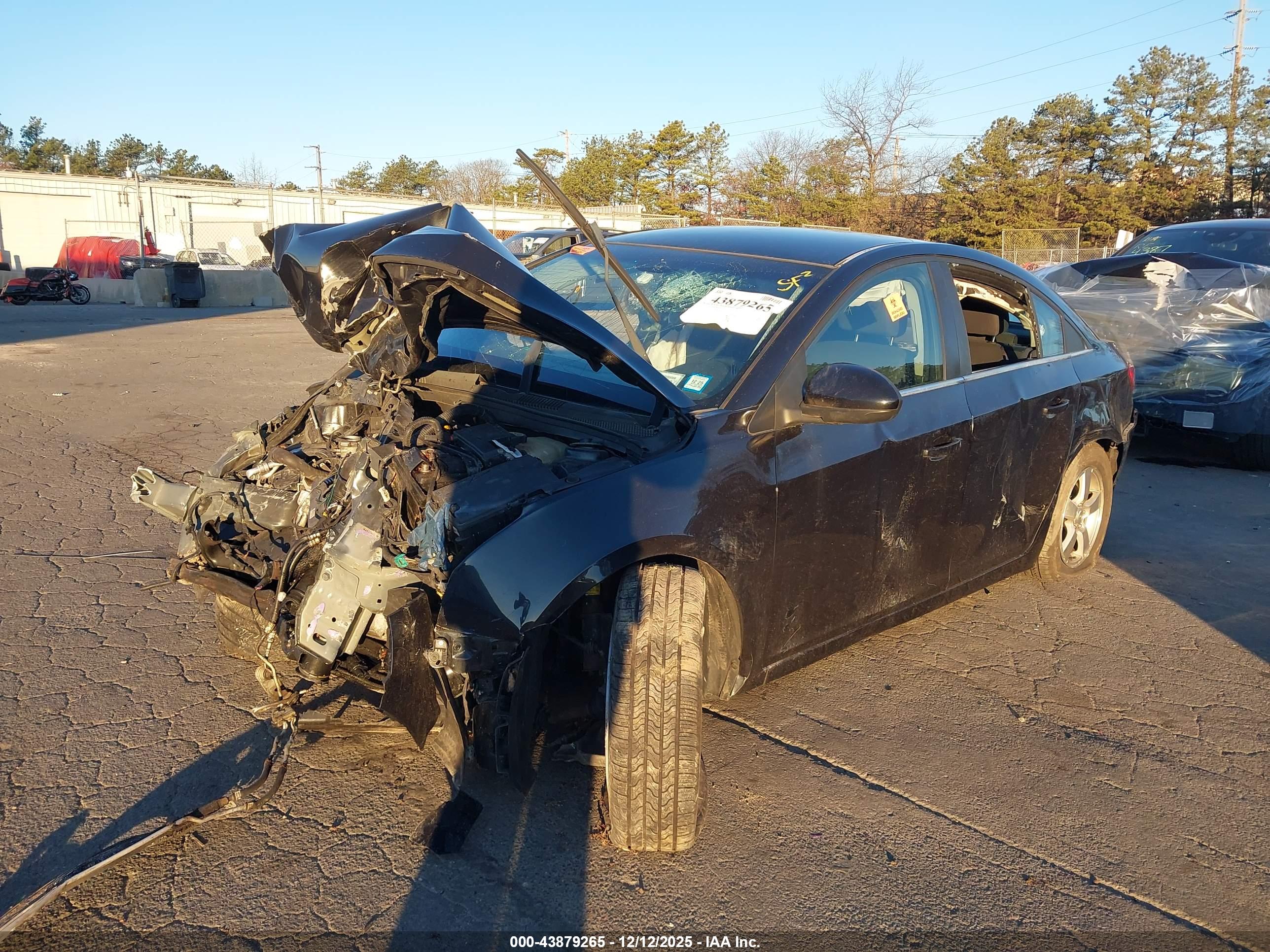 CHEVROLET CRUZE image 2