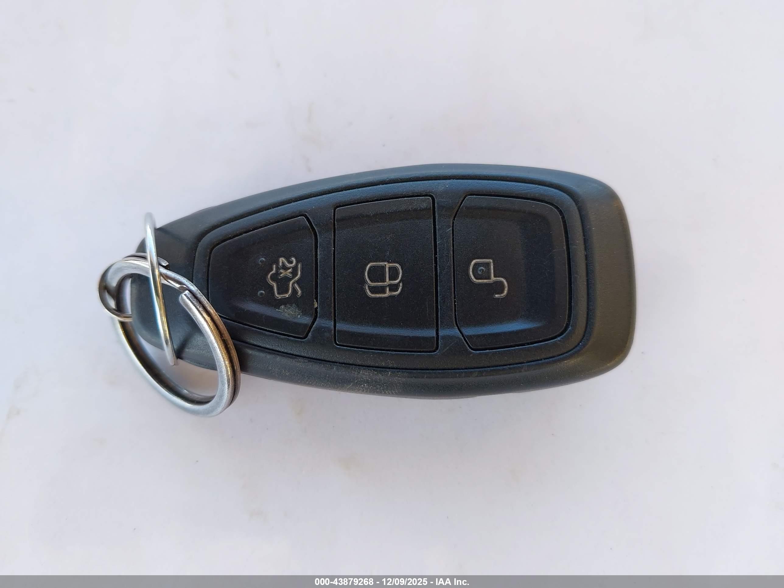 FORD FOCUS image 11