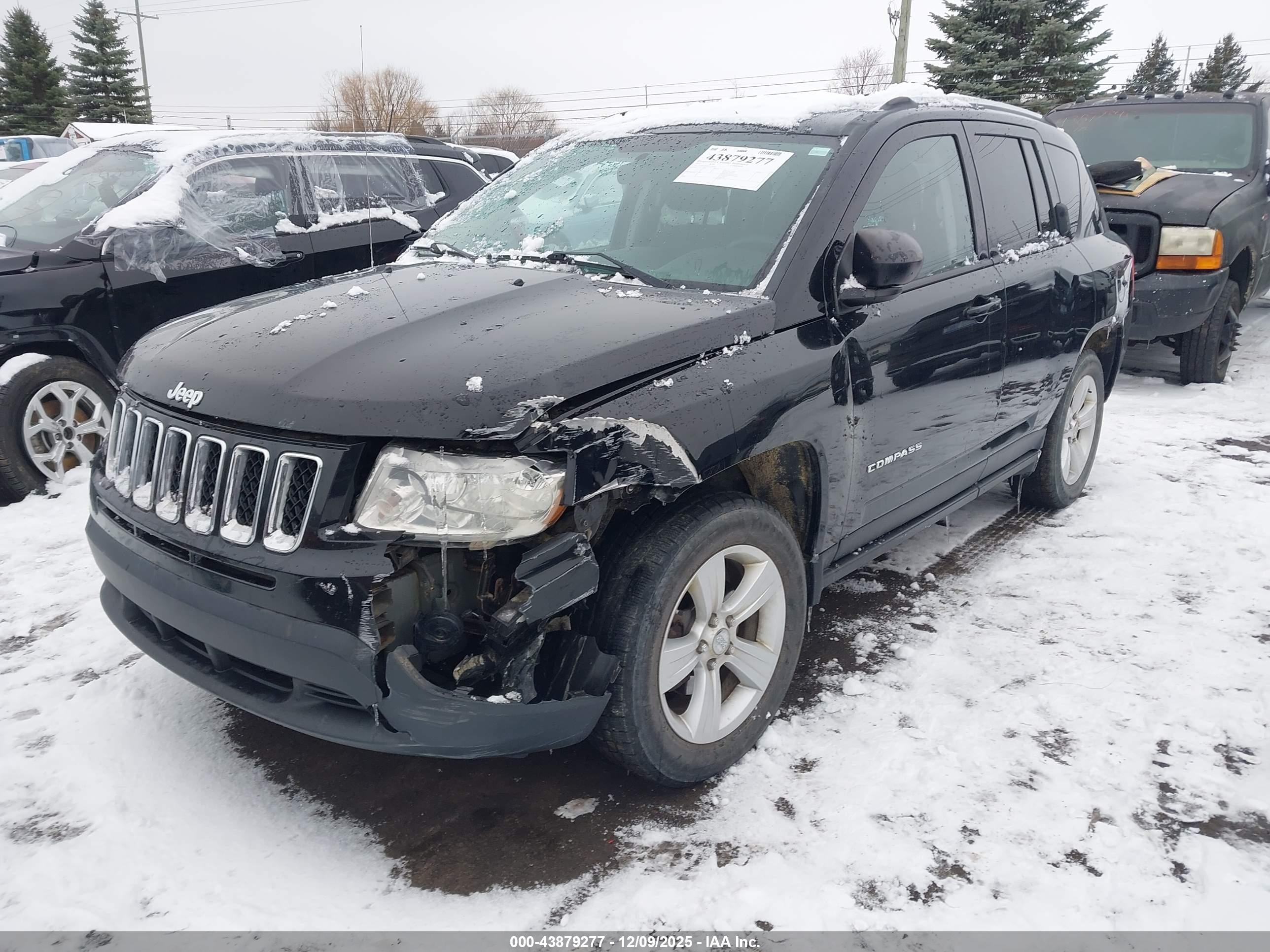 JEEP COMPASS image 2