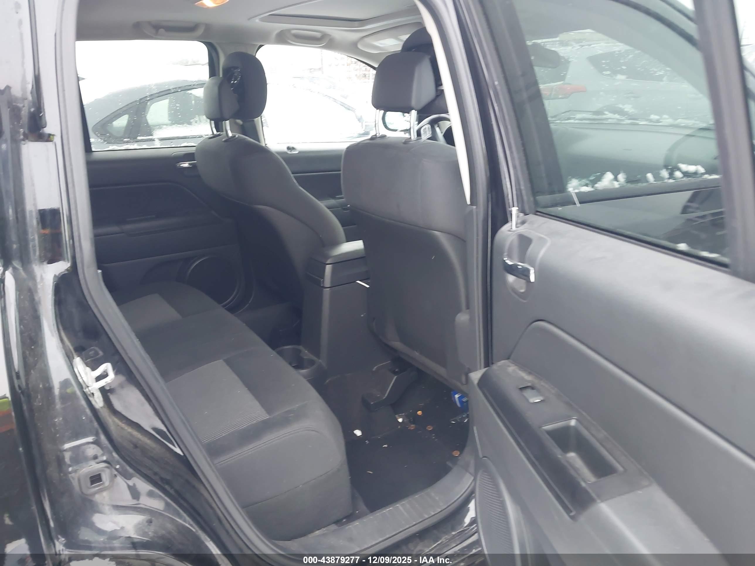 JEEP COMPASS image 8