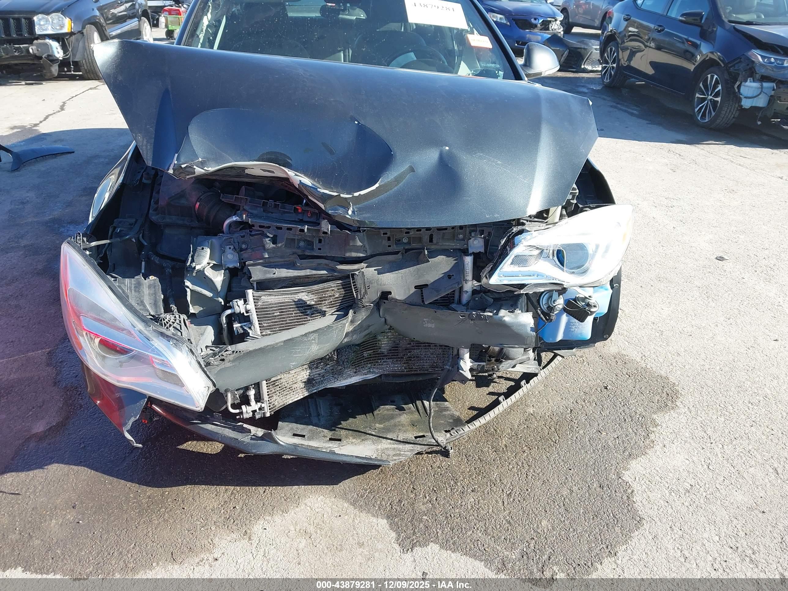 BUICK REGAL image 6