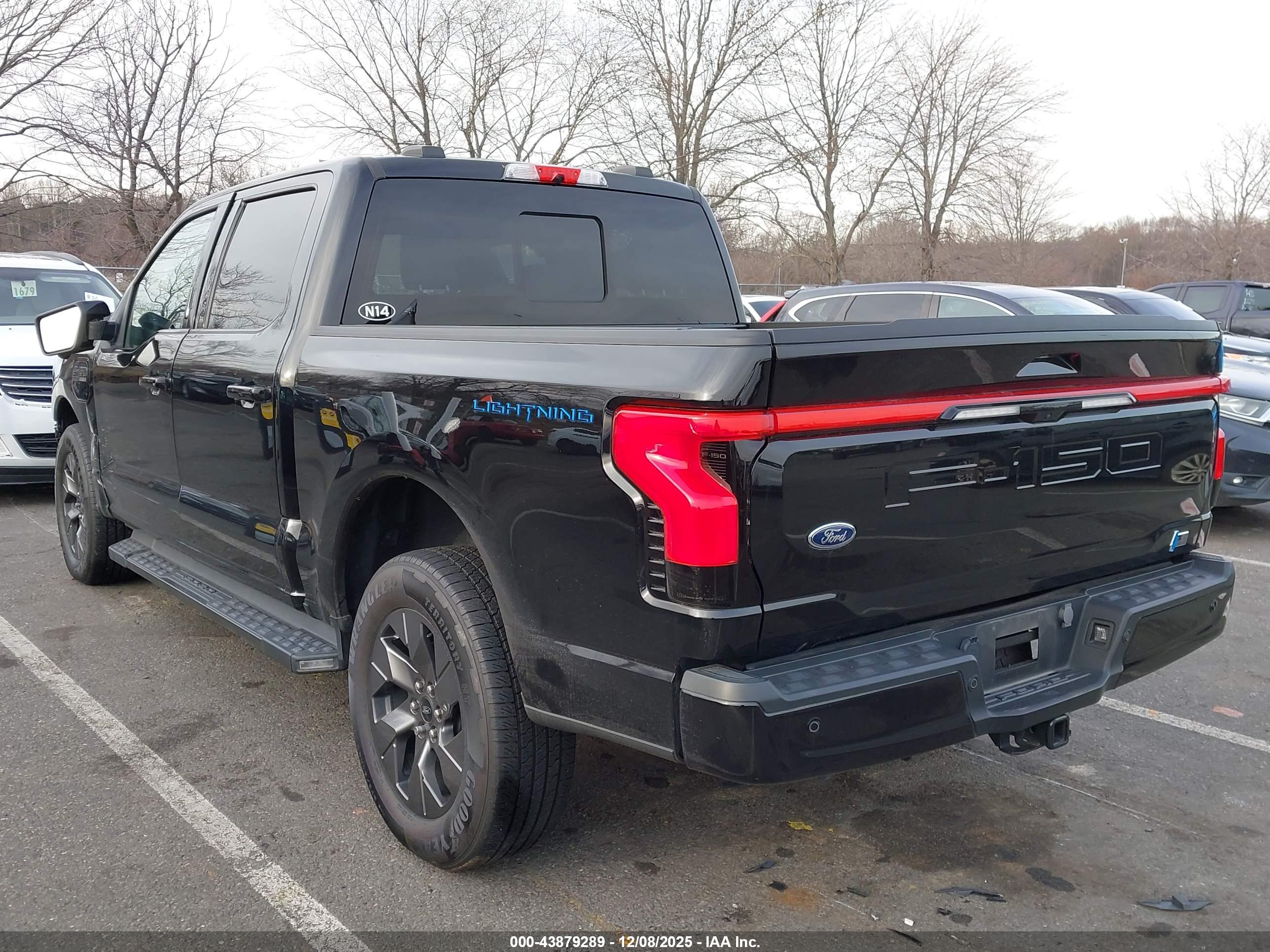 FORD F-150 image 3