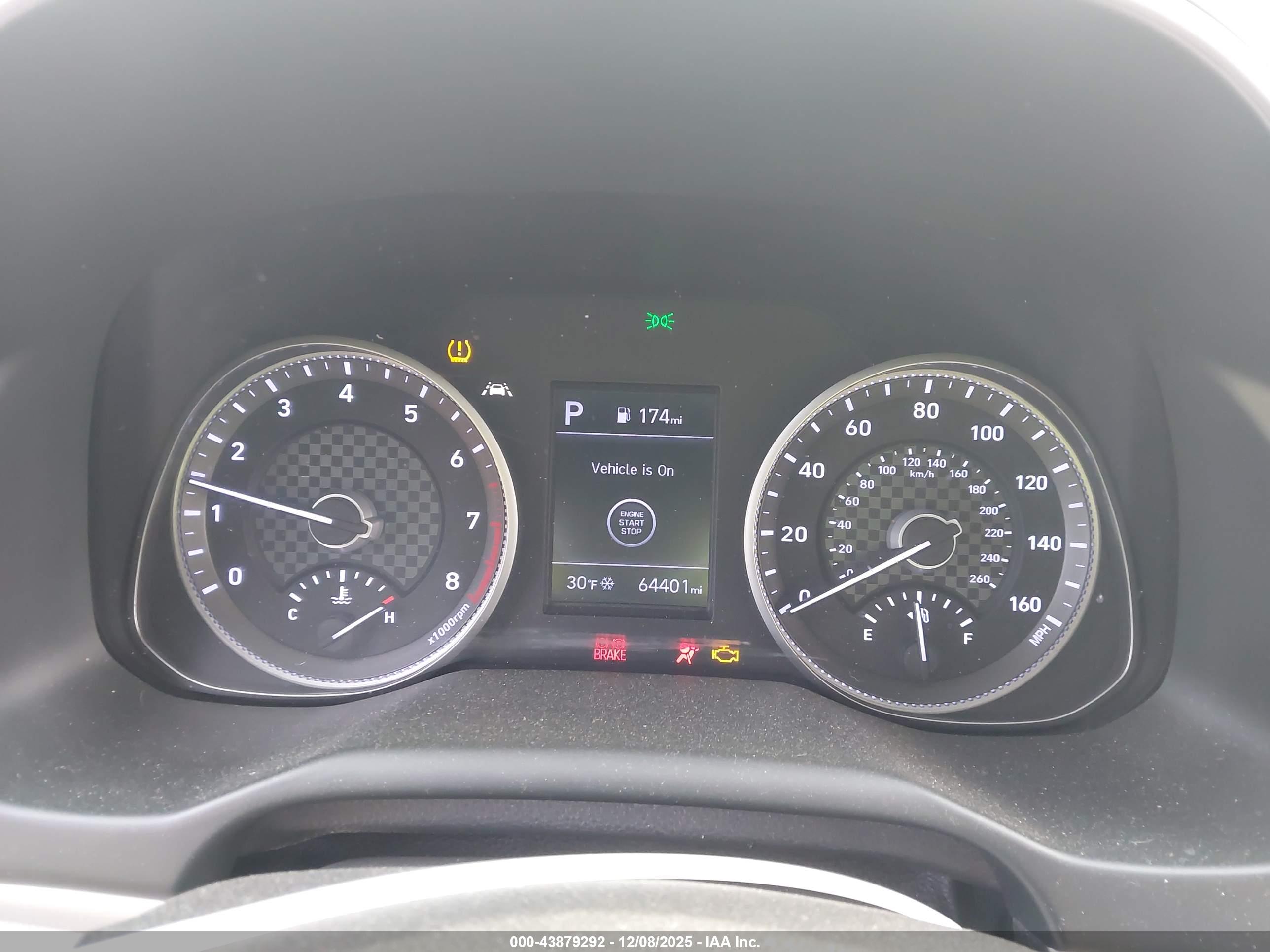 HYUNDAI ELANTRA image 7